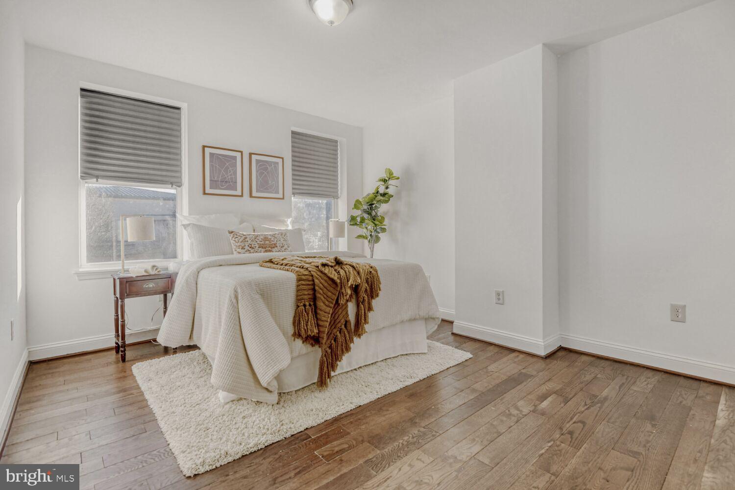 BROADWAY EAST - Residential