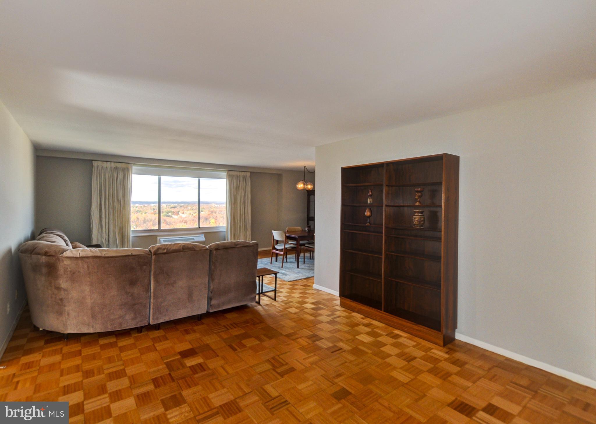 WASHINGTONIAN TOWER - Residential