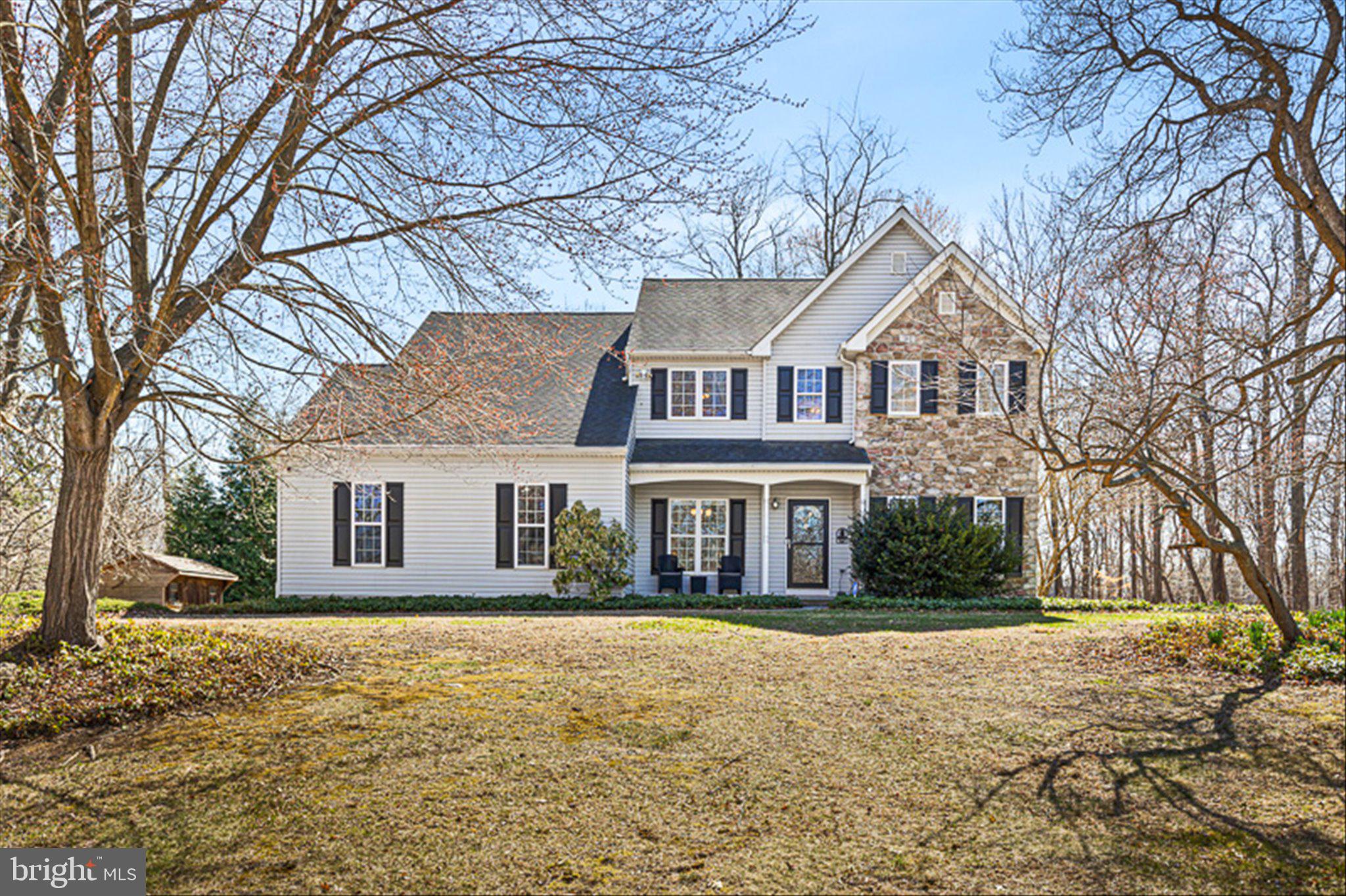 PAPER MILL WOODS - Residential