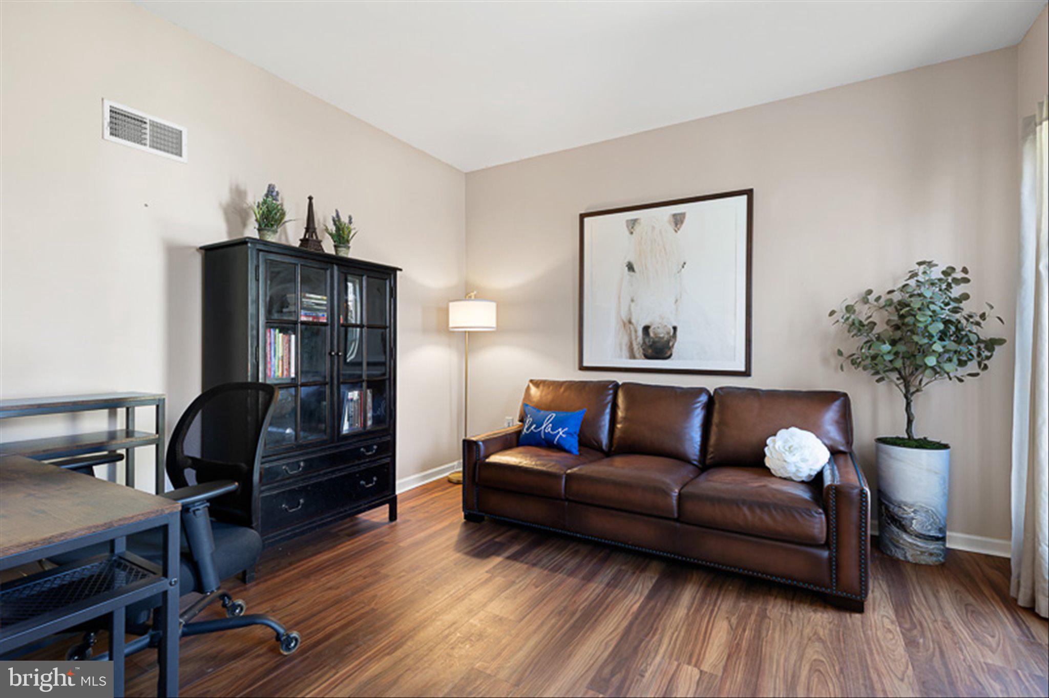 PAPER MILL WOODS - Residential