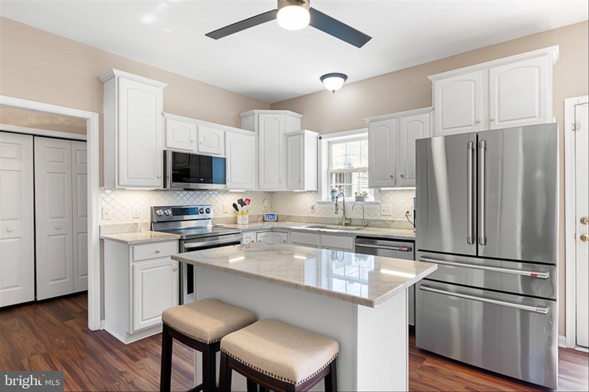 PAPER MILL WOODS - Residential