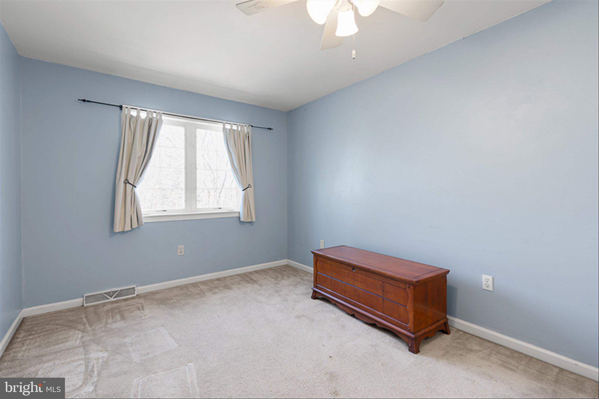 PAPER MILL WOODS - Residential