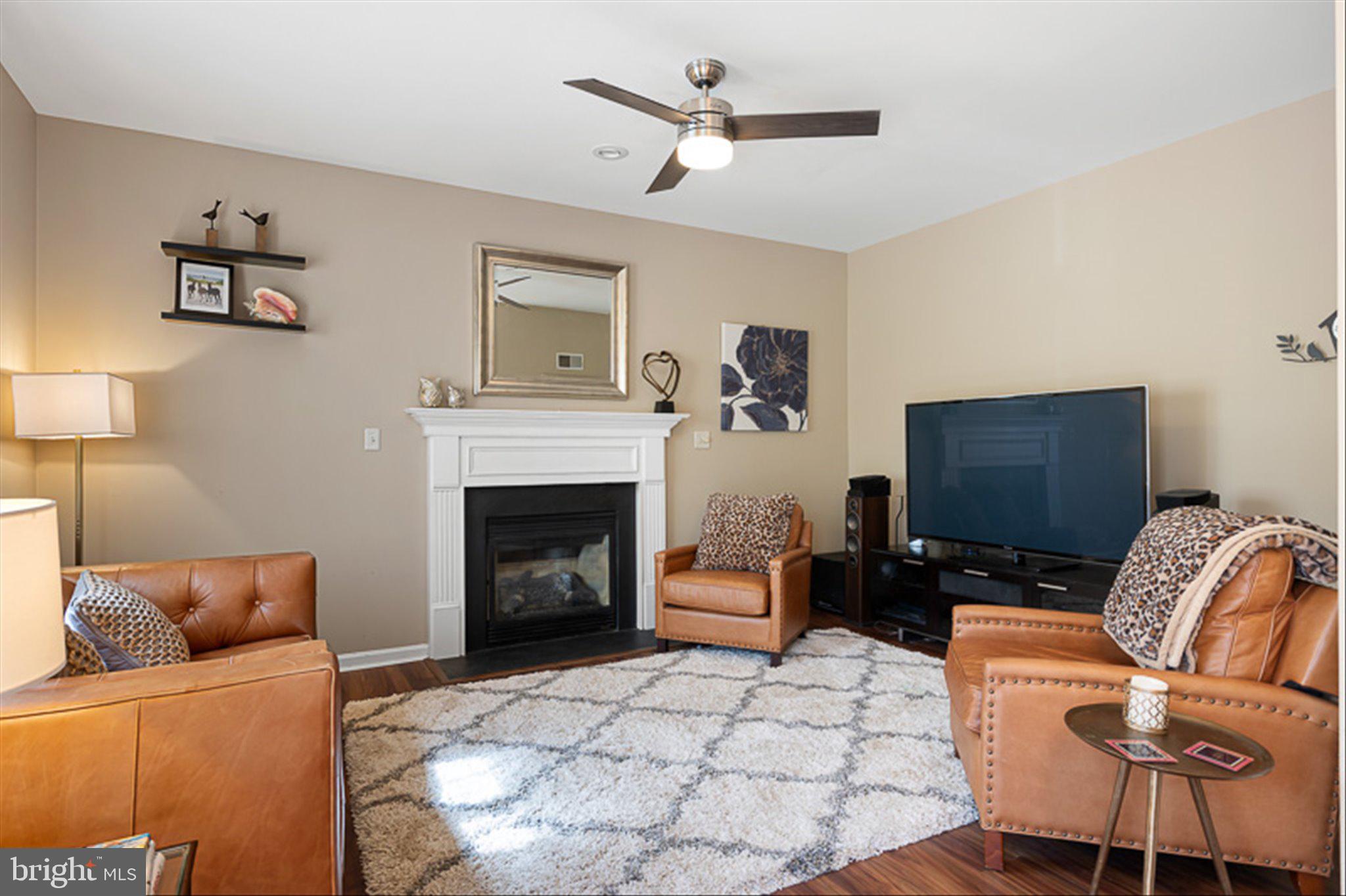 PAPER MILL WOODS - Residential