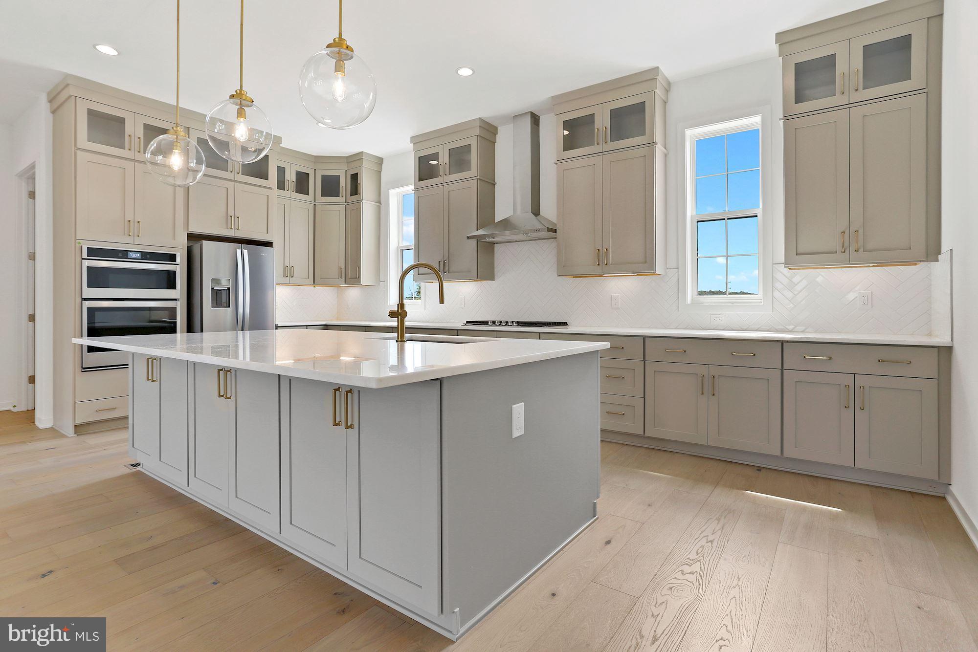 REGENCY AT BELMONT - Residential