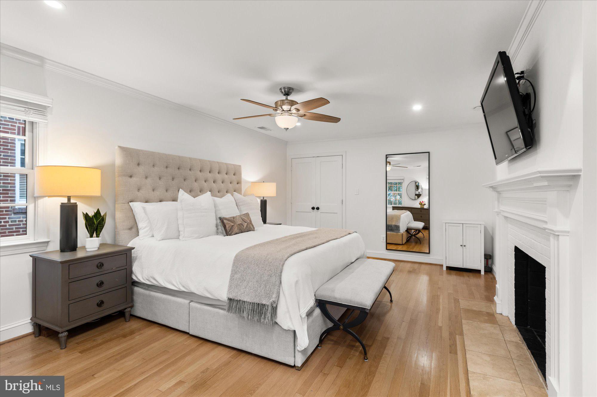 ROSEMONT - Residential