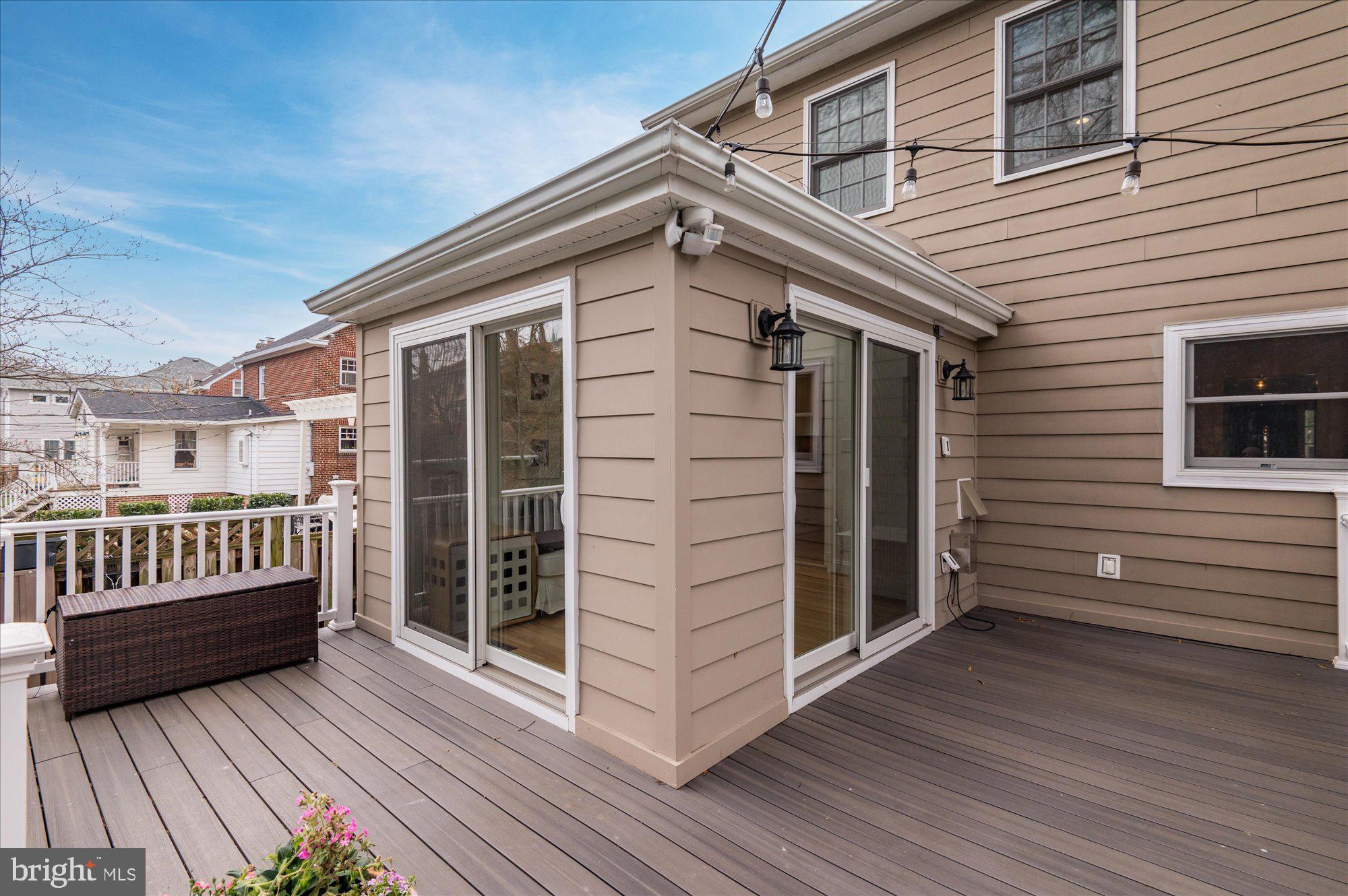 ROSEMONT - Residential