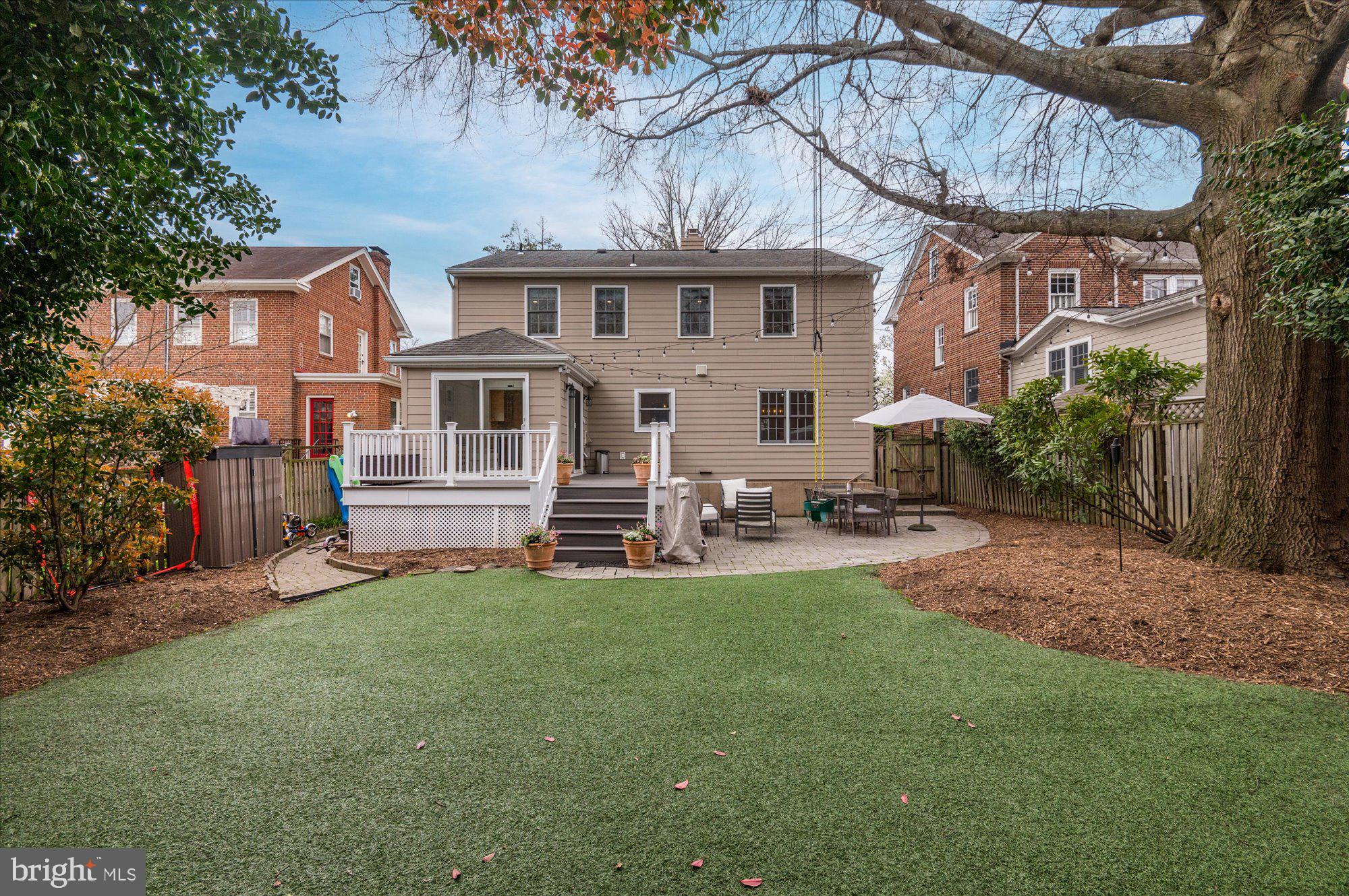 ROSEMONT - Residential