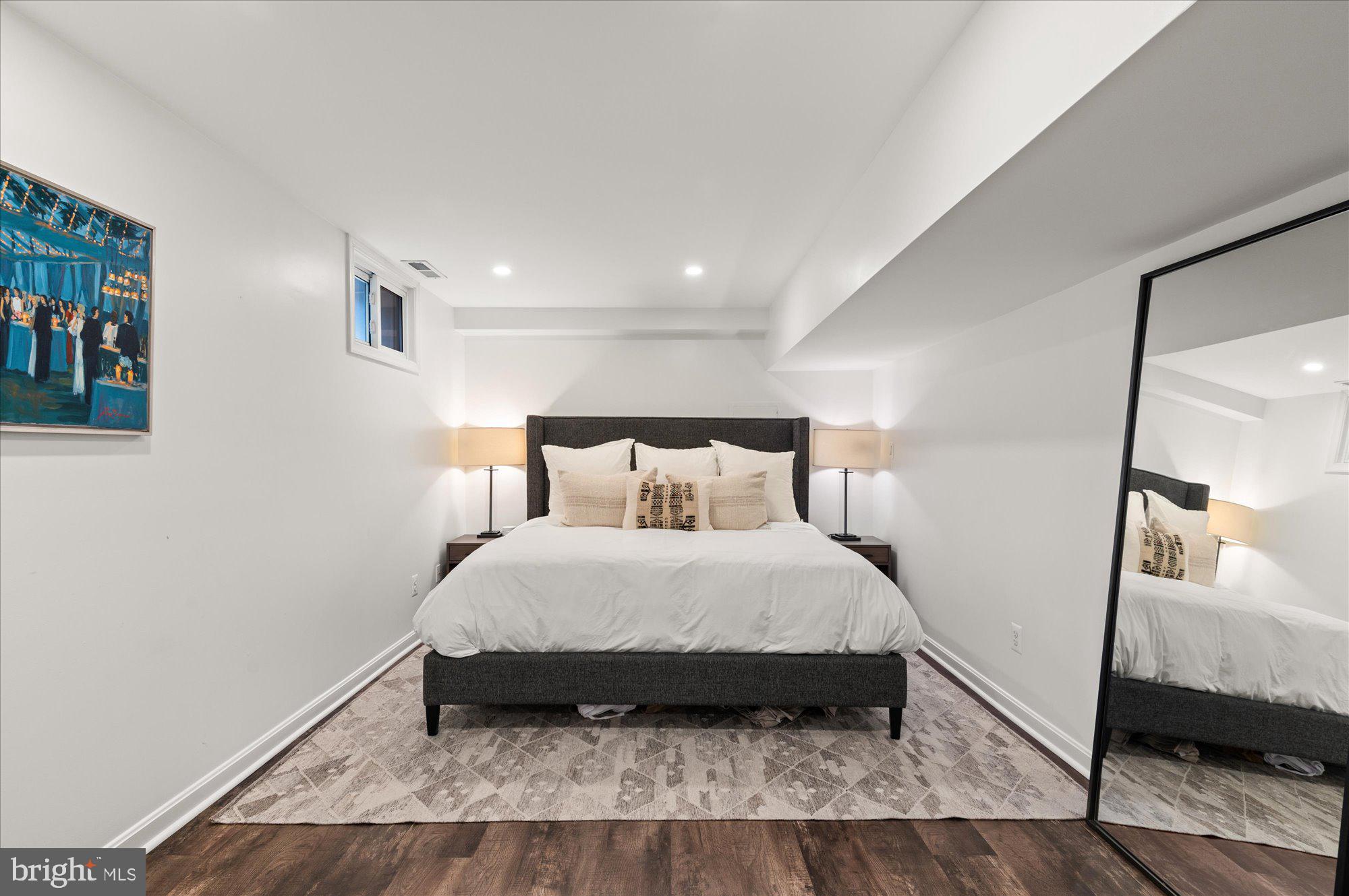 ROSEMONT - Residential