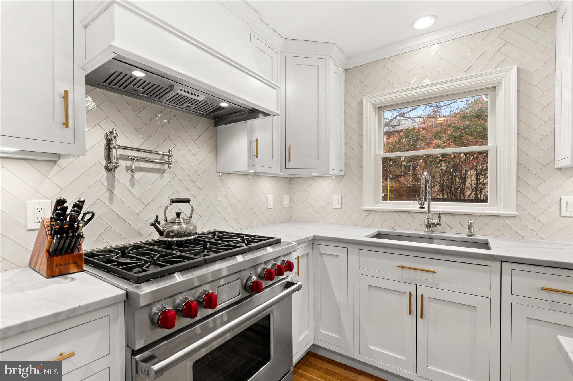 ROSEMONT - Residential