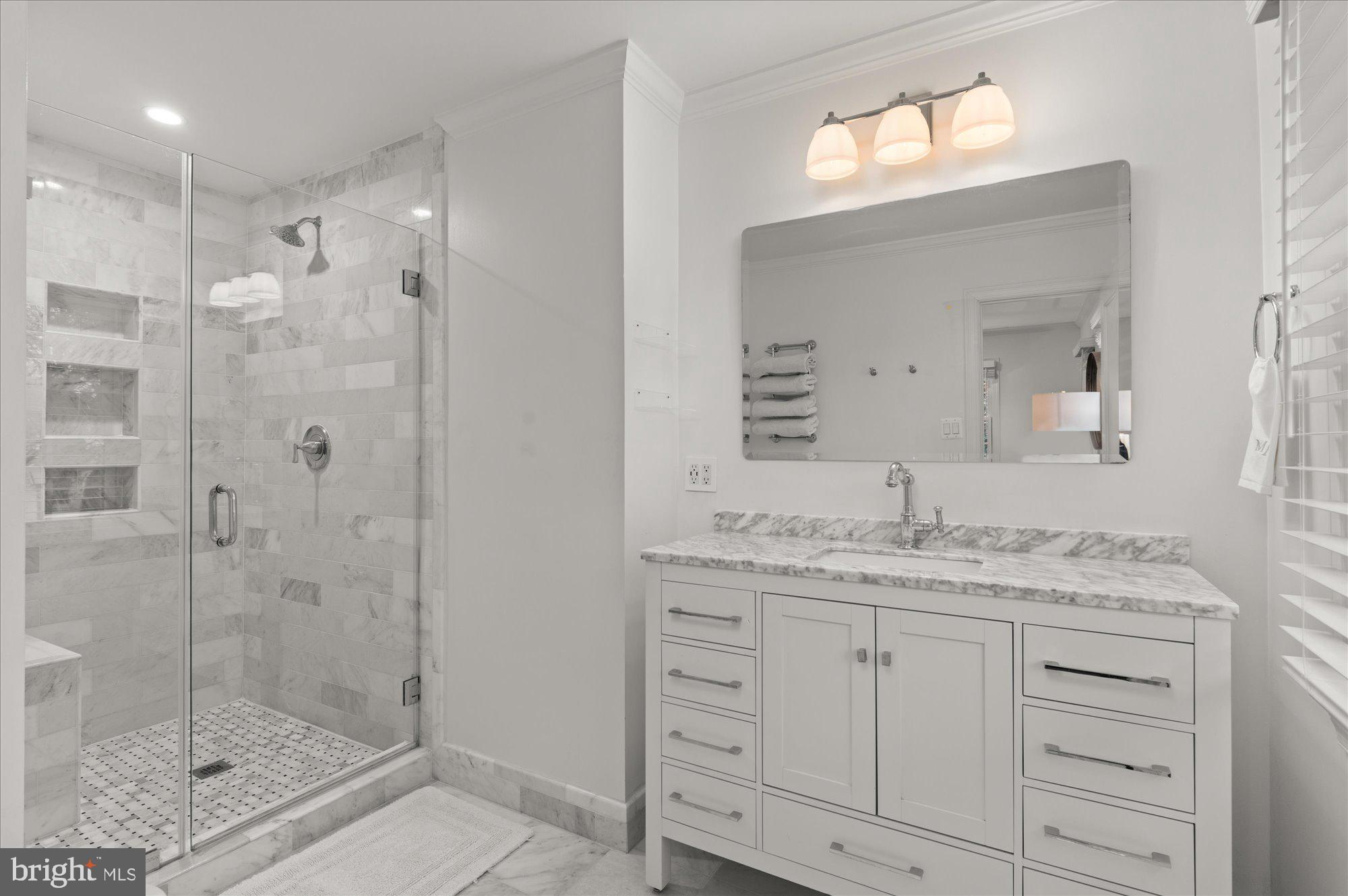 ROSEMONT - Residential