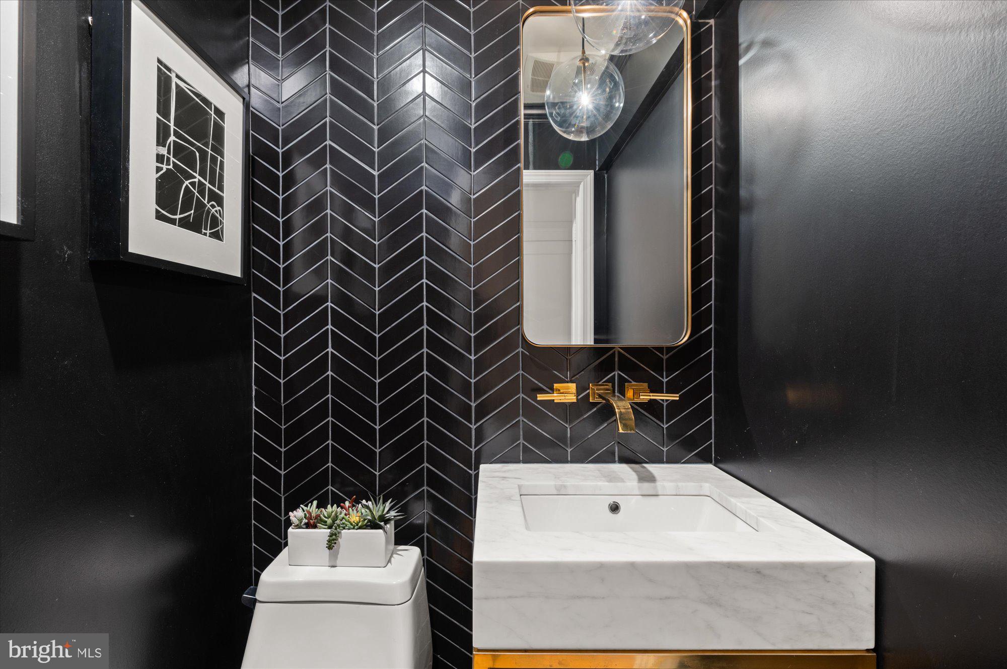 ROSEMONT - Residential