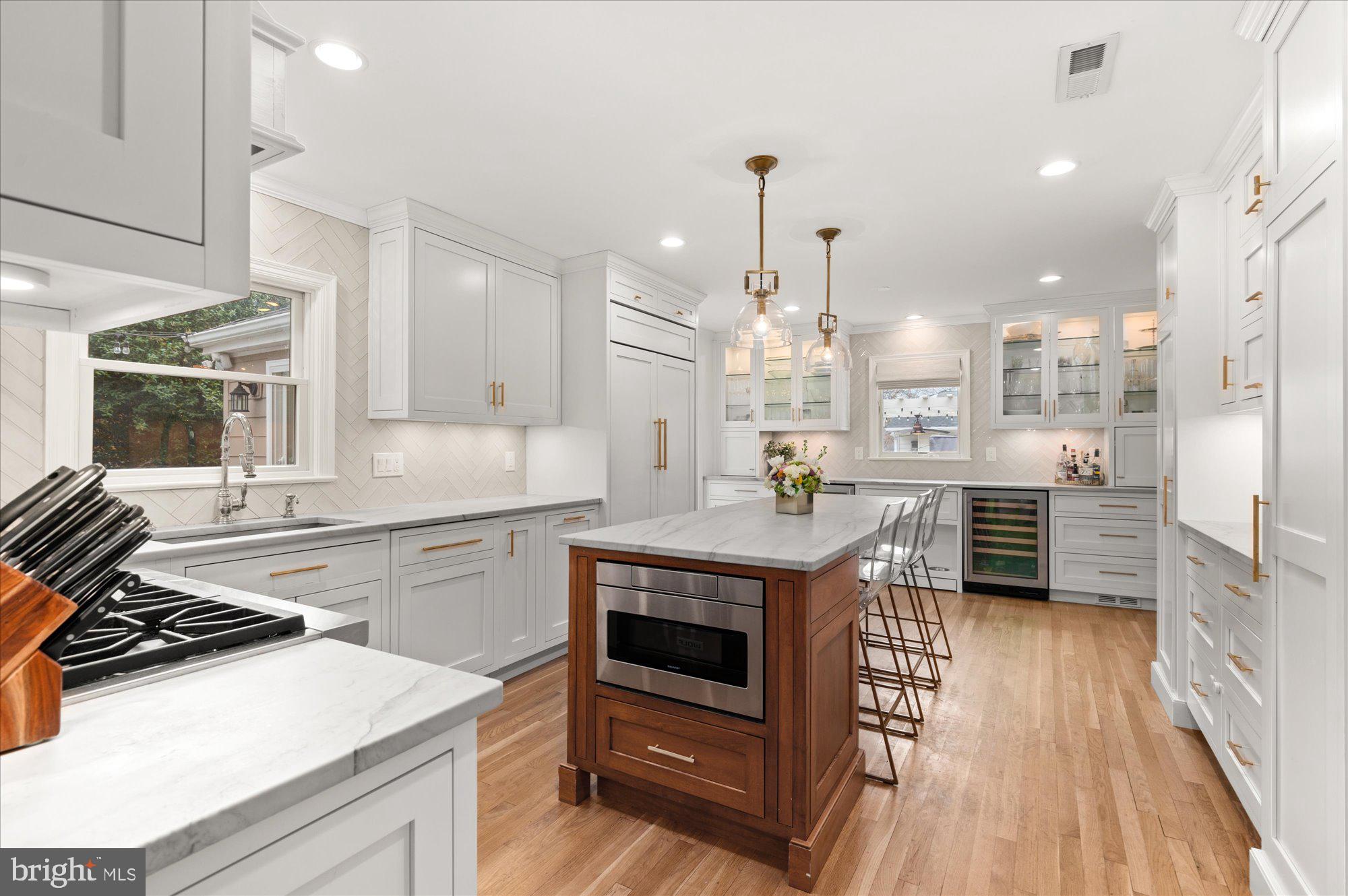 ROSEMONT - Residential