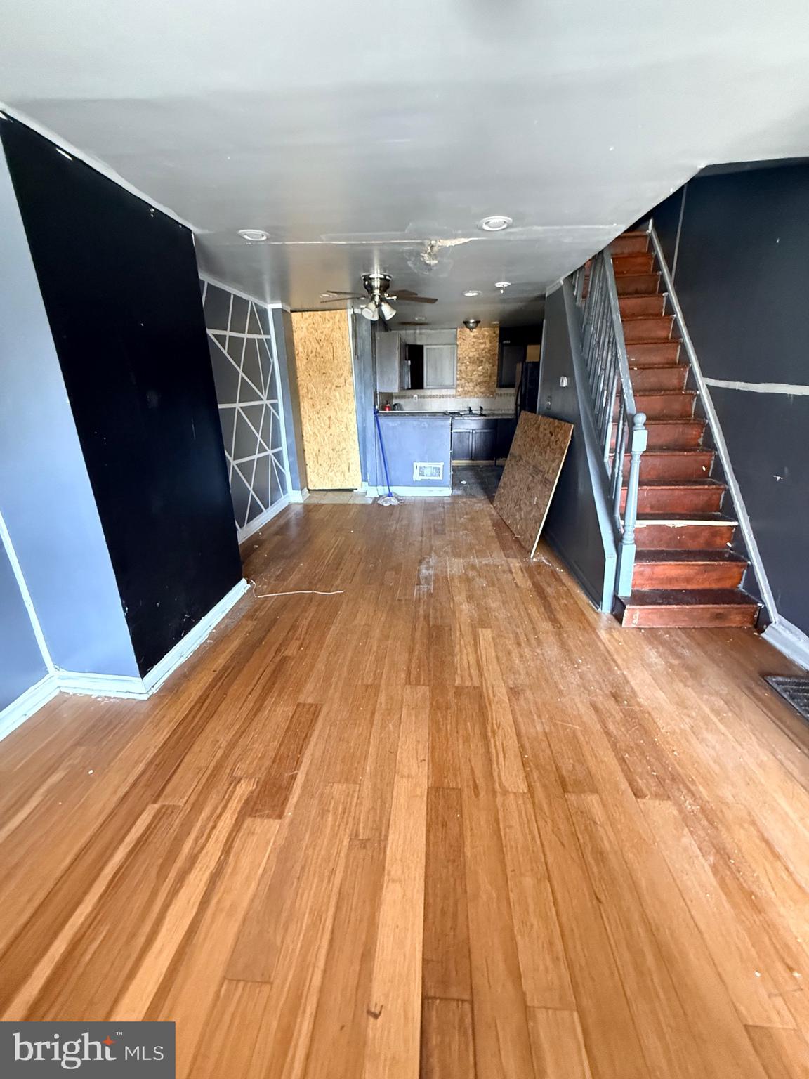 STRAWBERRY MANSION - Residential