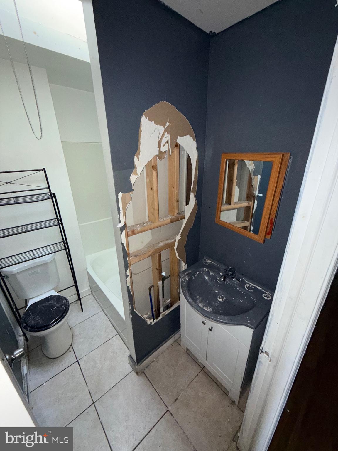 STRAWBERRY MANSION - Residential