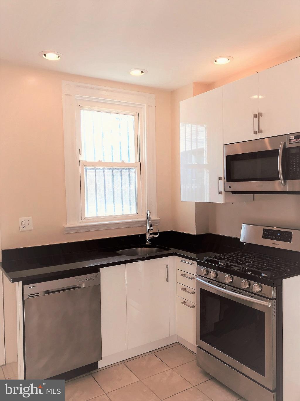 GUILFORD - Residential Lease