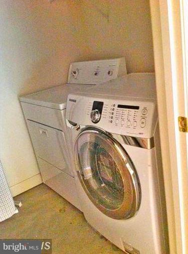 VILLAGES OF DORCHESTER - Residential Lease