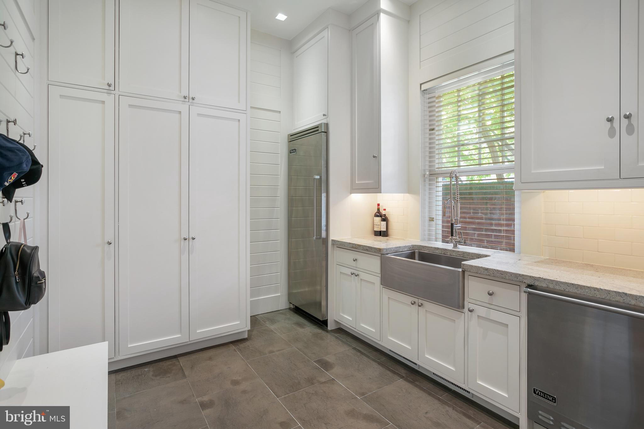 GEORGETOWN - Residential