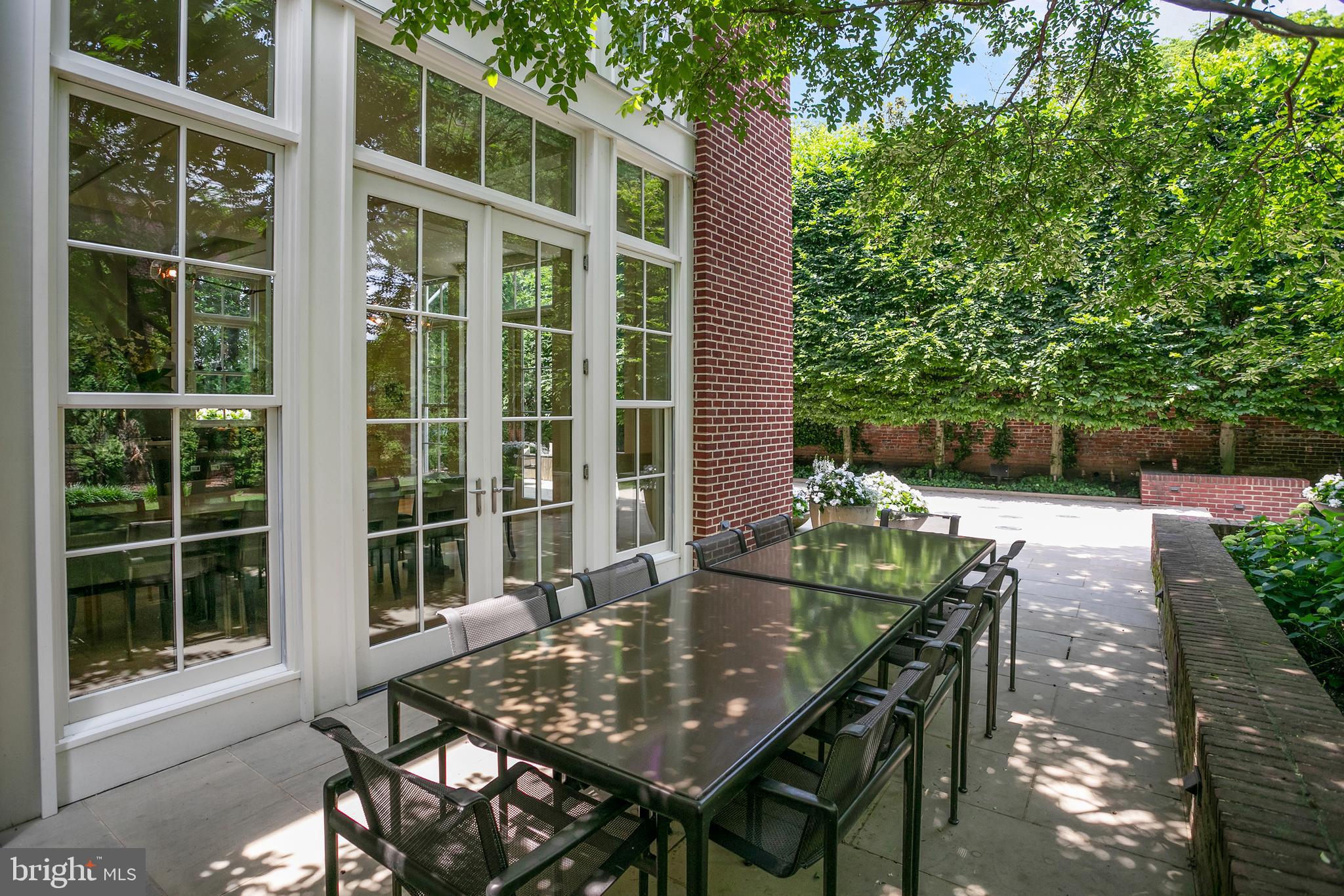 GEORGETOWN - Residential
