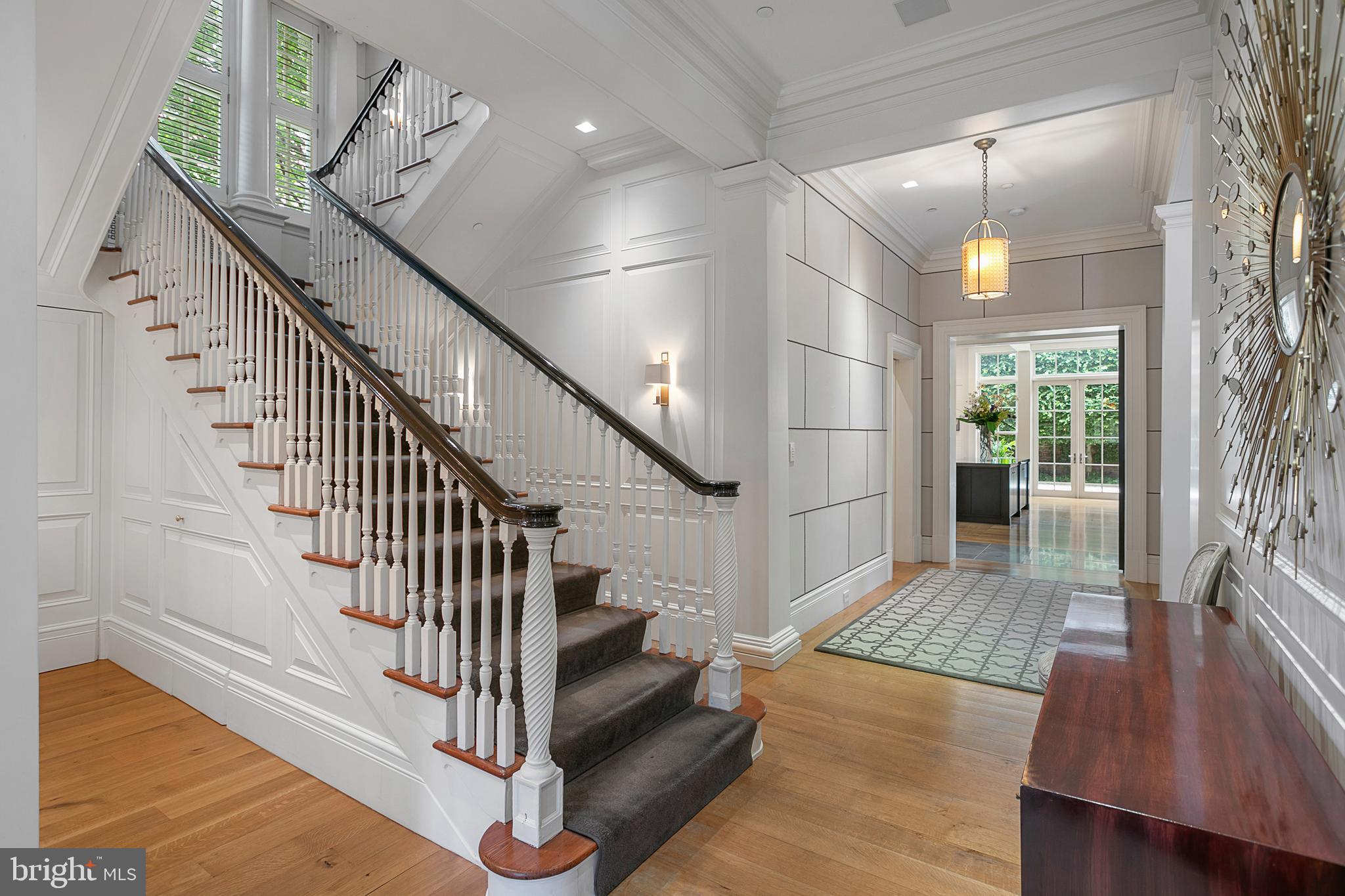 GEORGETOWN - Residential