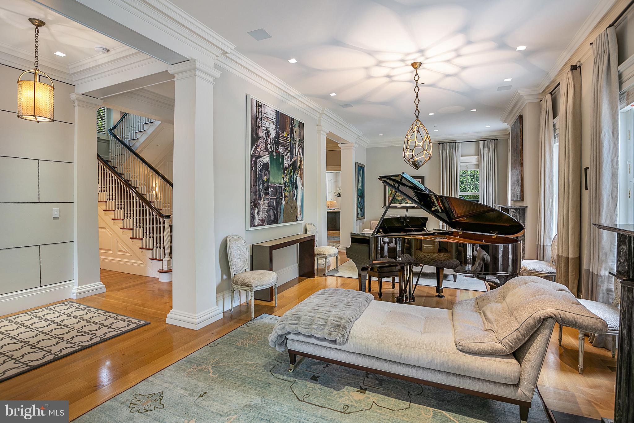GEORGETOWN - Residential