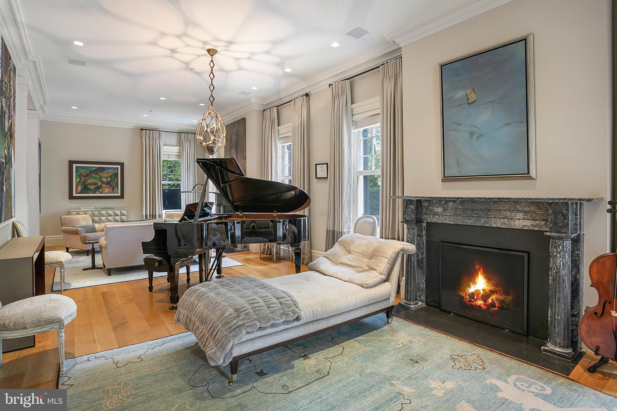 GEORGETOWN - Residential