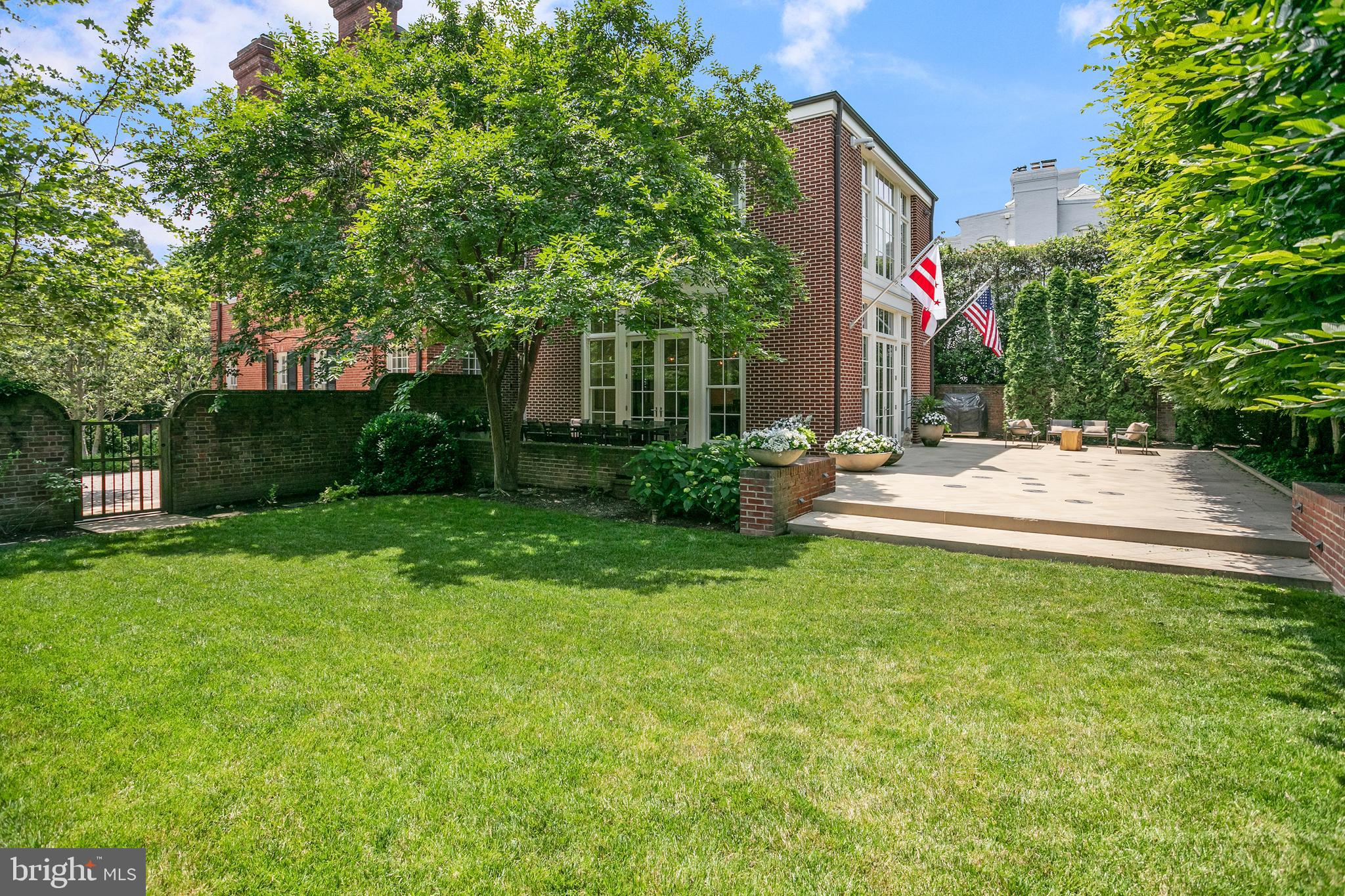 GEORGETOWN - Residential