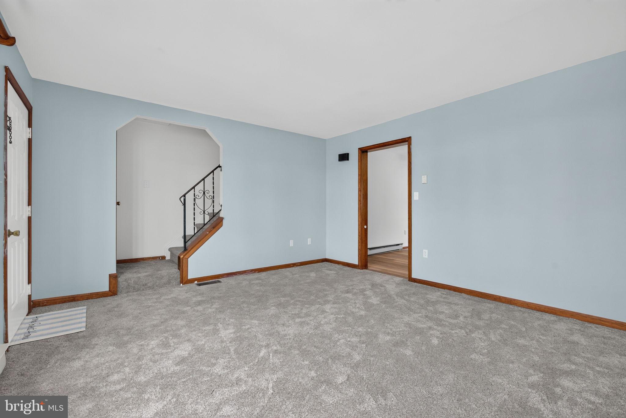 272 RIVERVIEW DRIVE