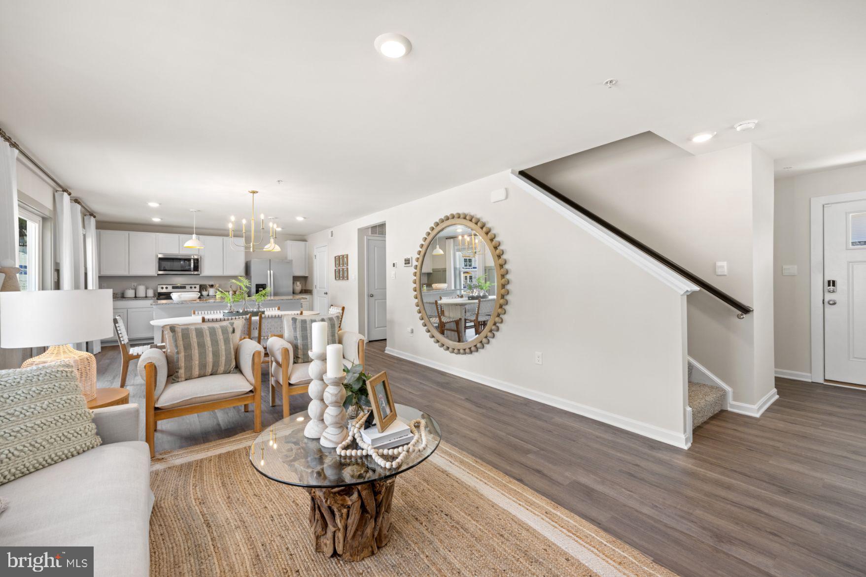 RED HILL - Residential