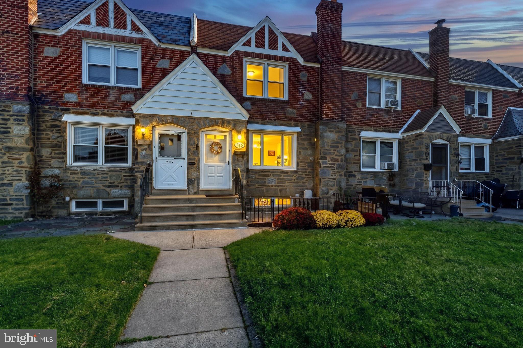 745 FAIRFAX ROAD