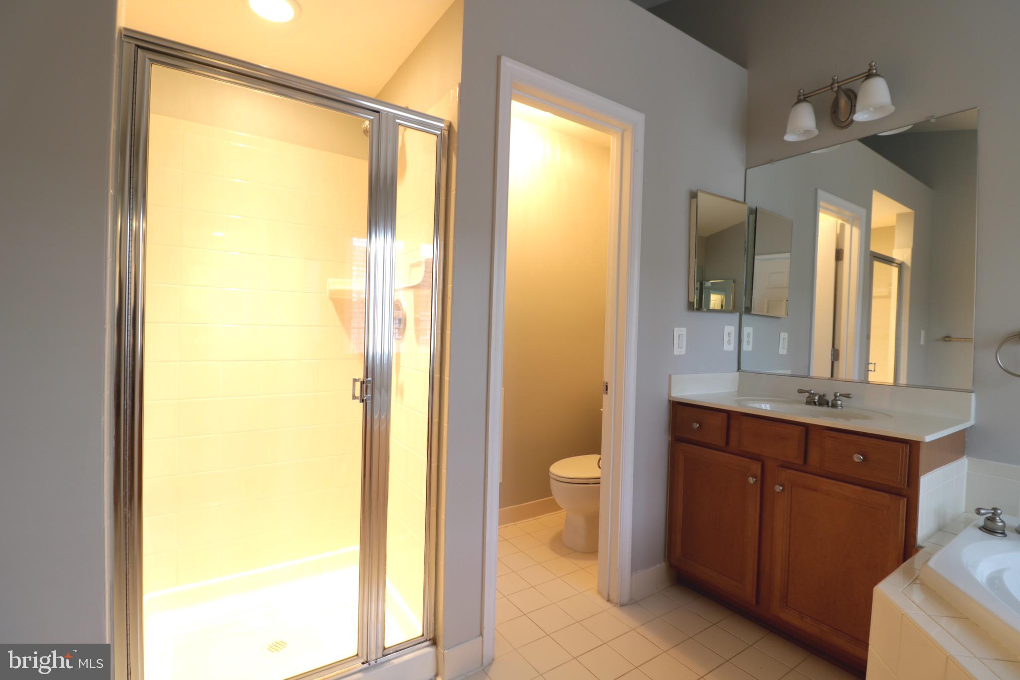 GREAT OAK - Residential Lease