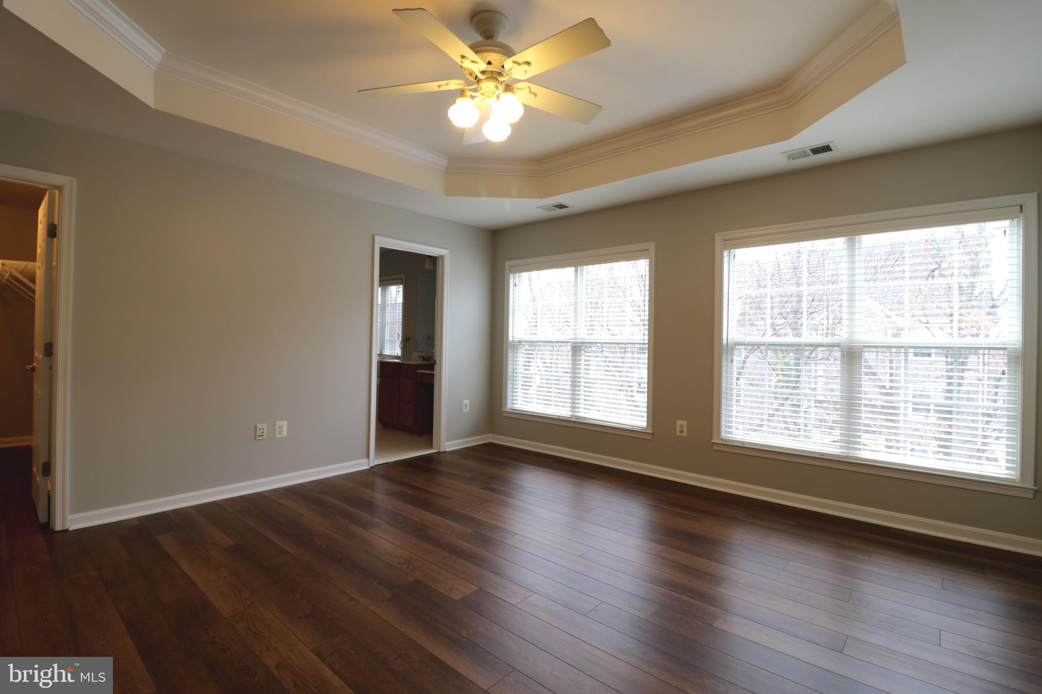 GREAT OAK - Residential Lease