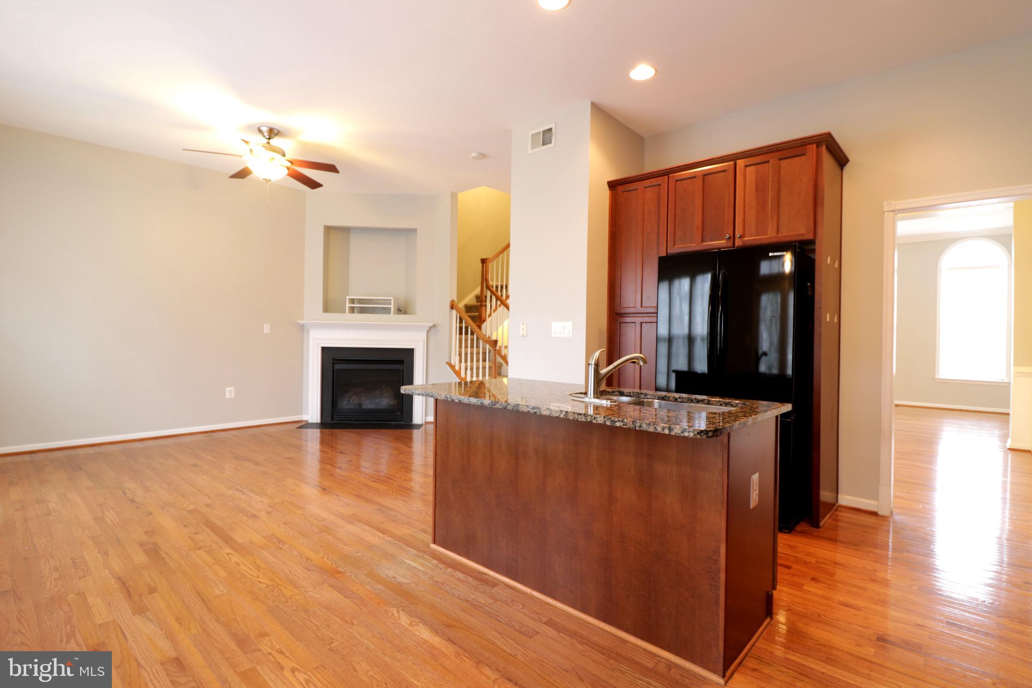 GREAT OAK - Residential Lease