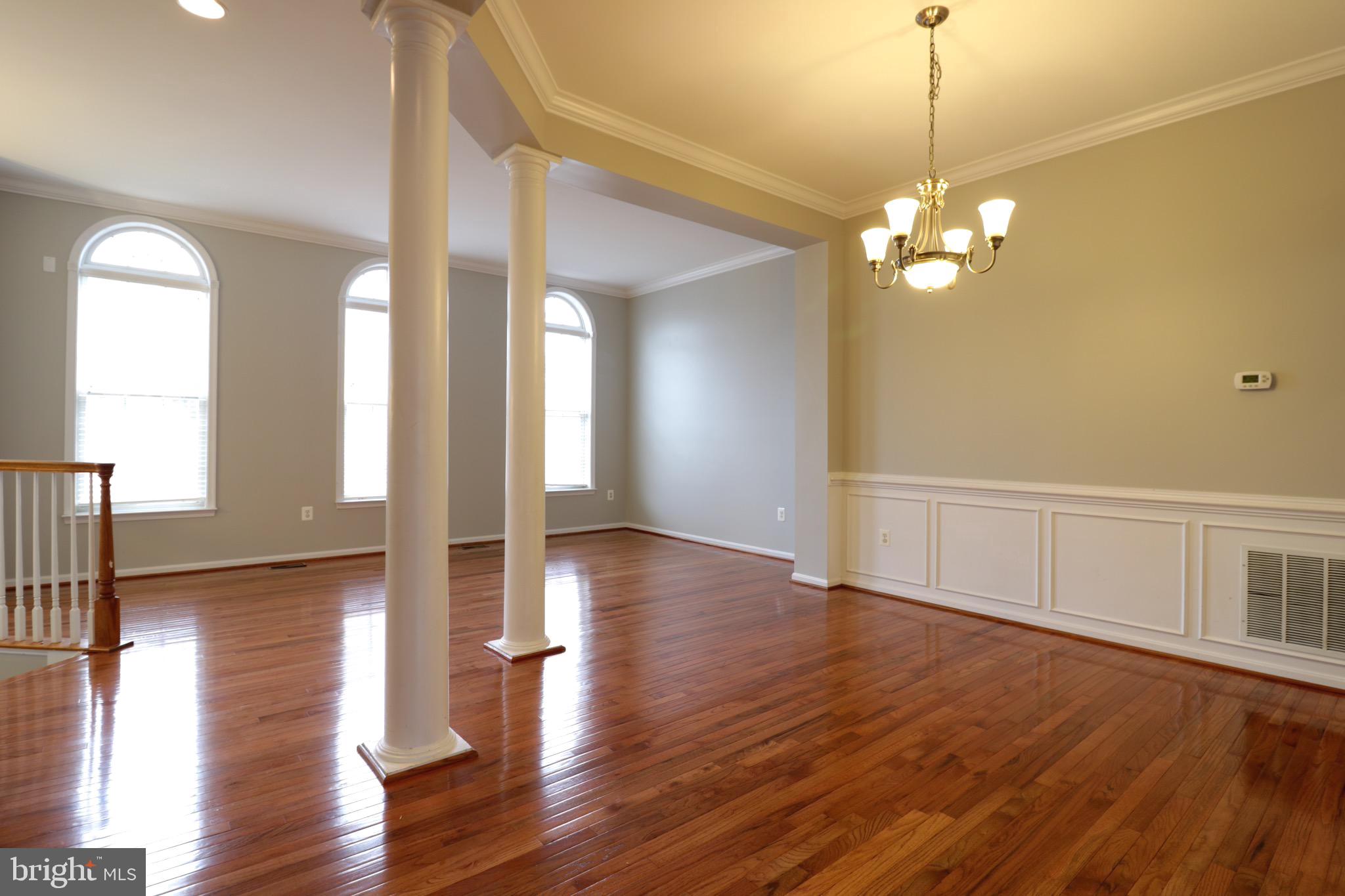 GREAT OAK - Residential Lease