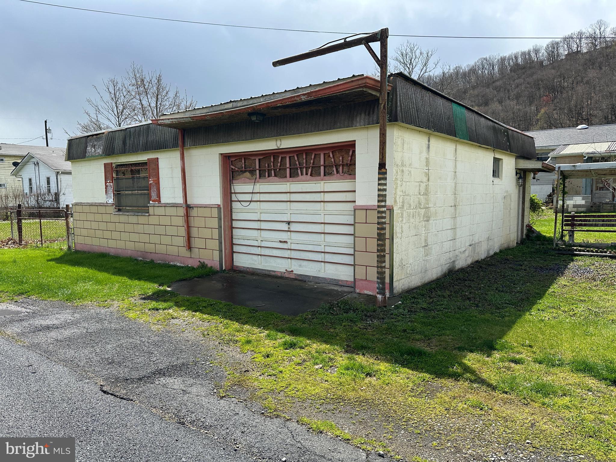 LILLER ADD - Residential