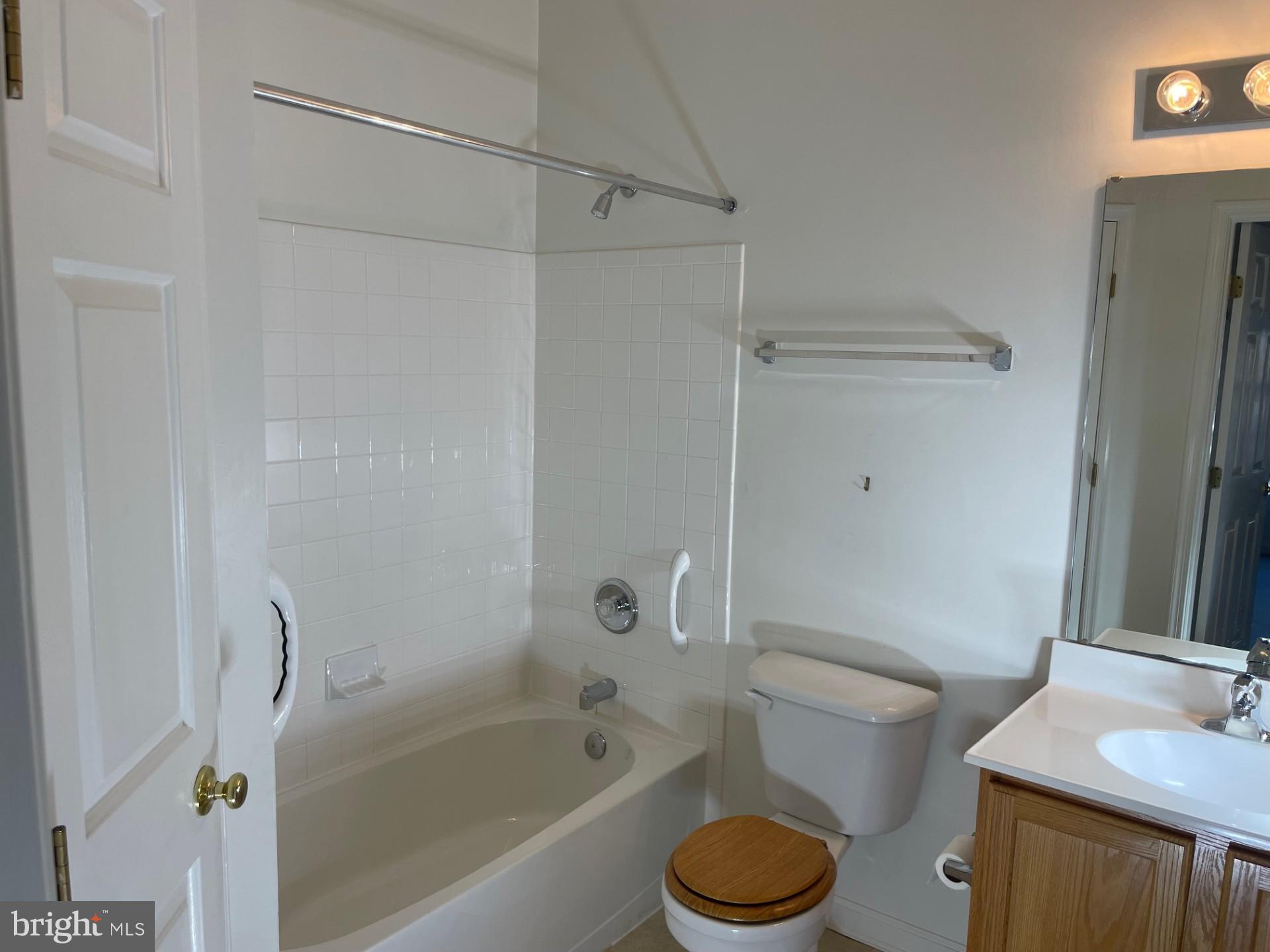 PERRY HALL FARMS - Residential