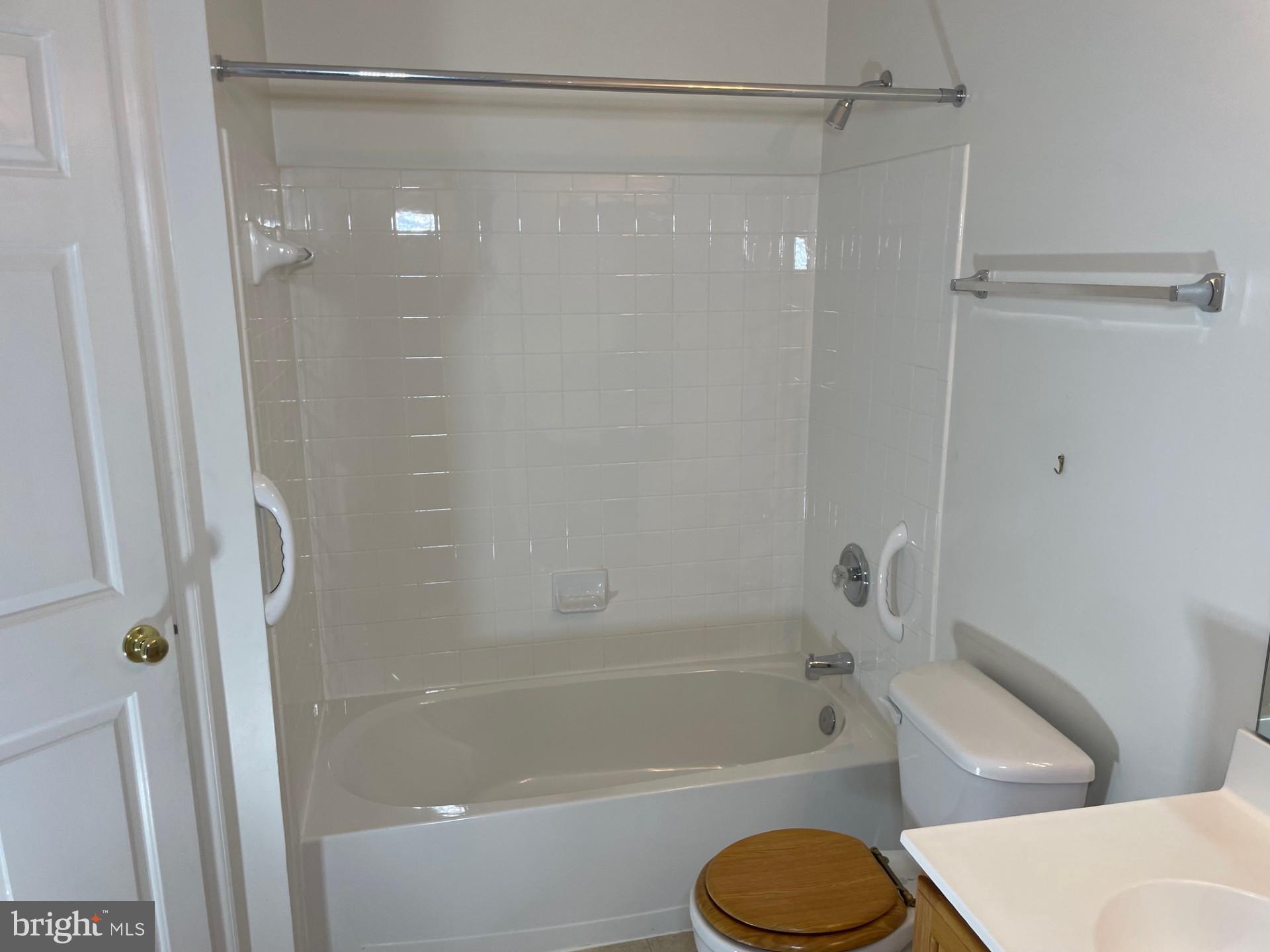 PERRY HALL FARMS - Residential