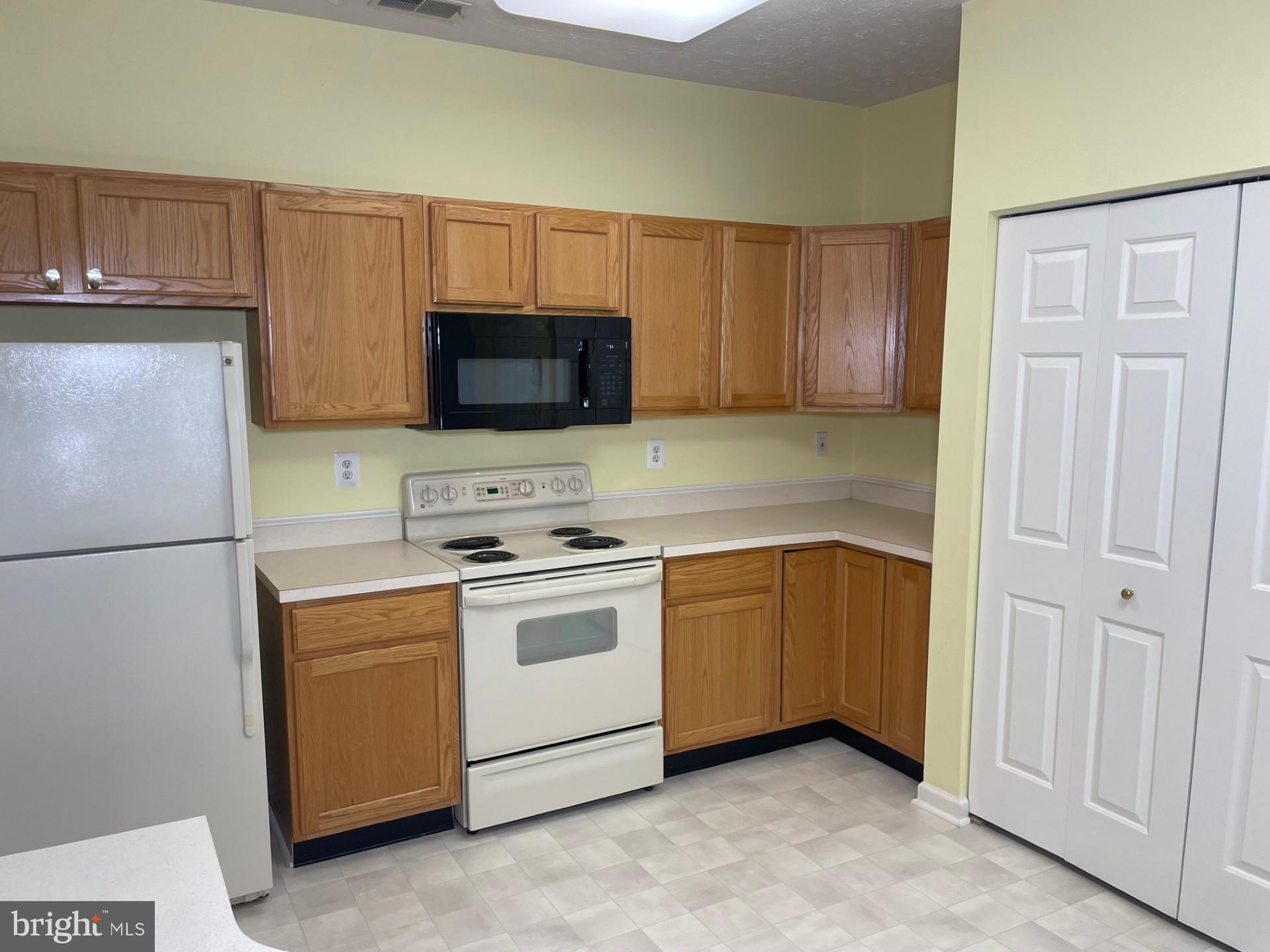 PERRY HALL FARMS - Residential