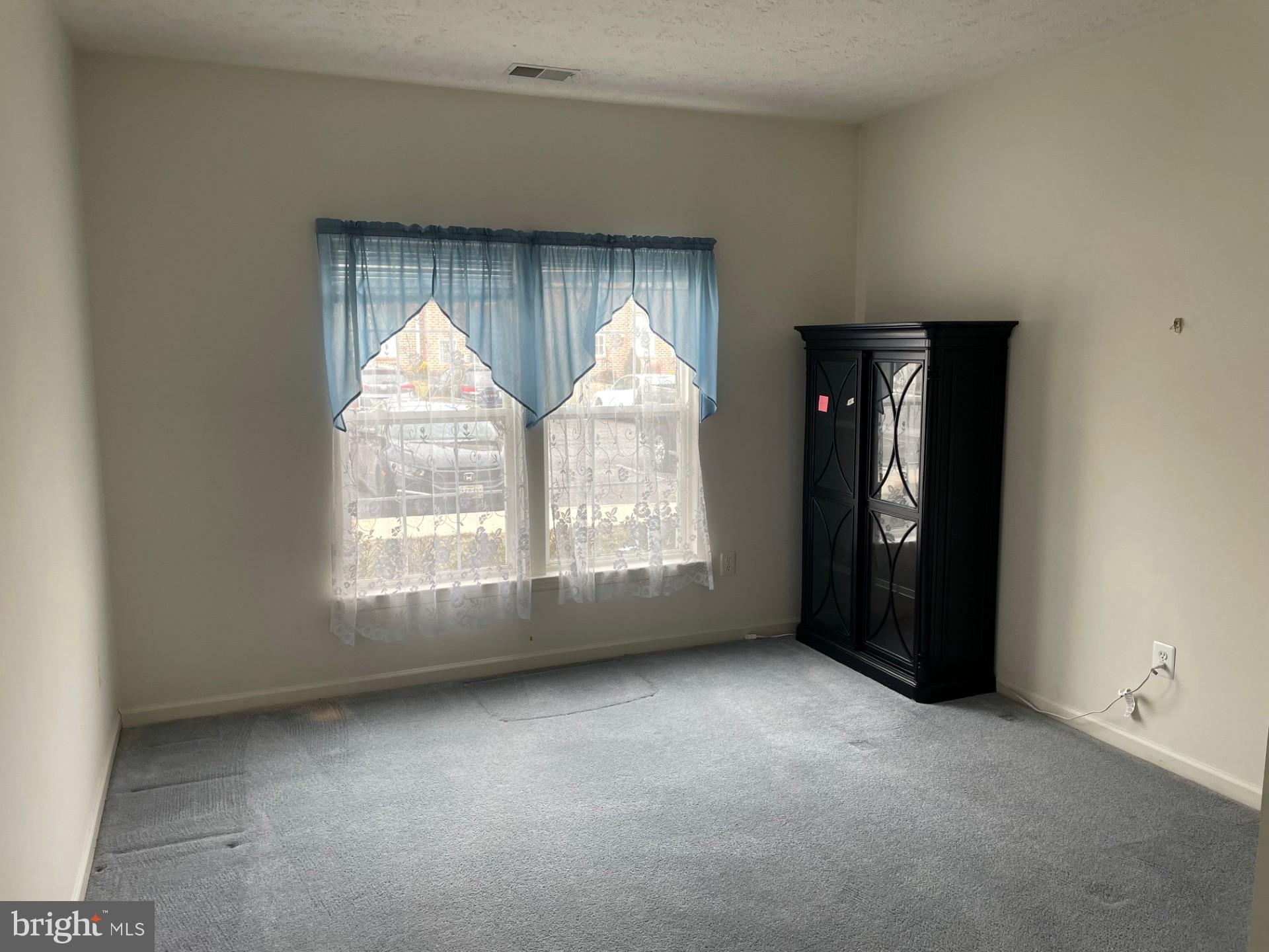 PERRY HALL FARMS - Residential