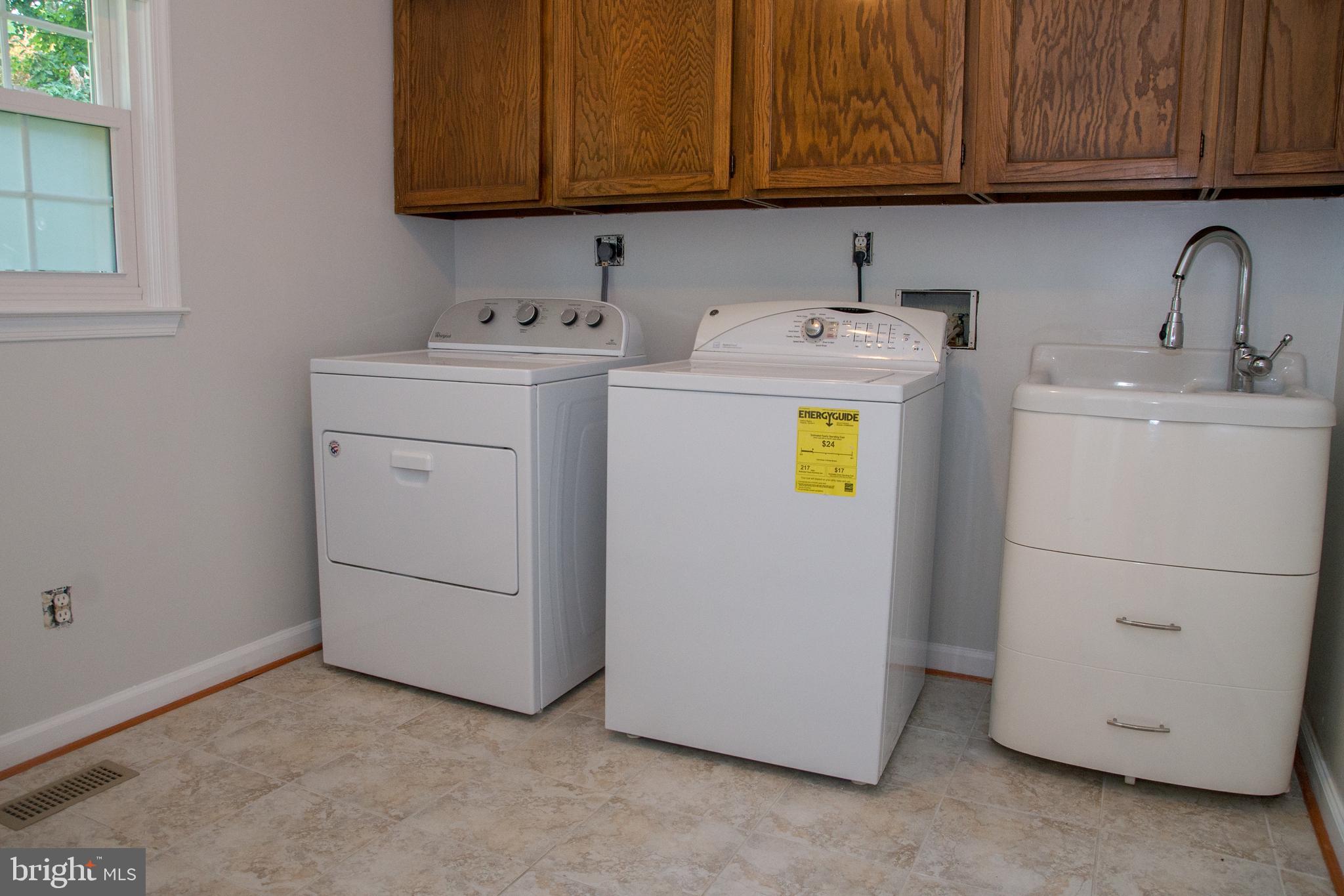 BURKE CENTRE - Residential Lease