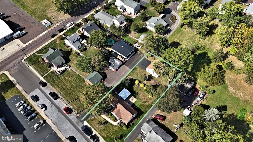 Photo of 227 Ridge Avenue, SOUDERTON, PA 18964 (MLS # PAMC2143766)