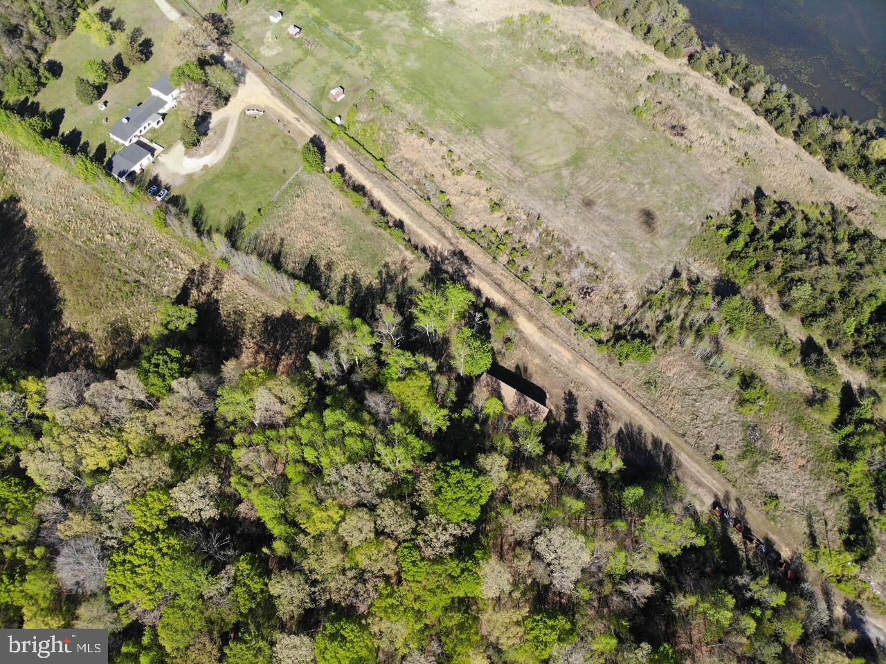 125 PERRY WINKLE LANE