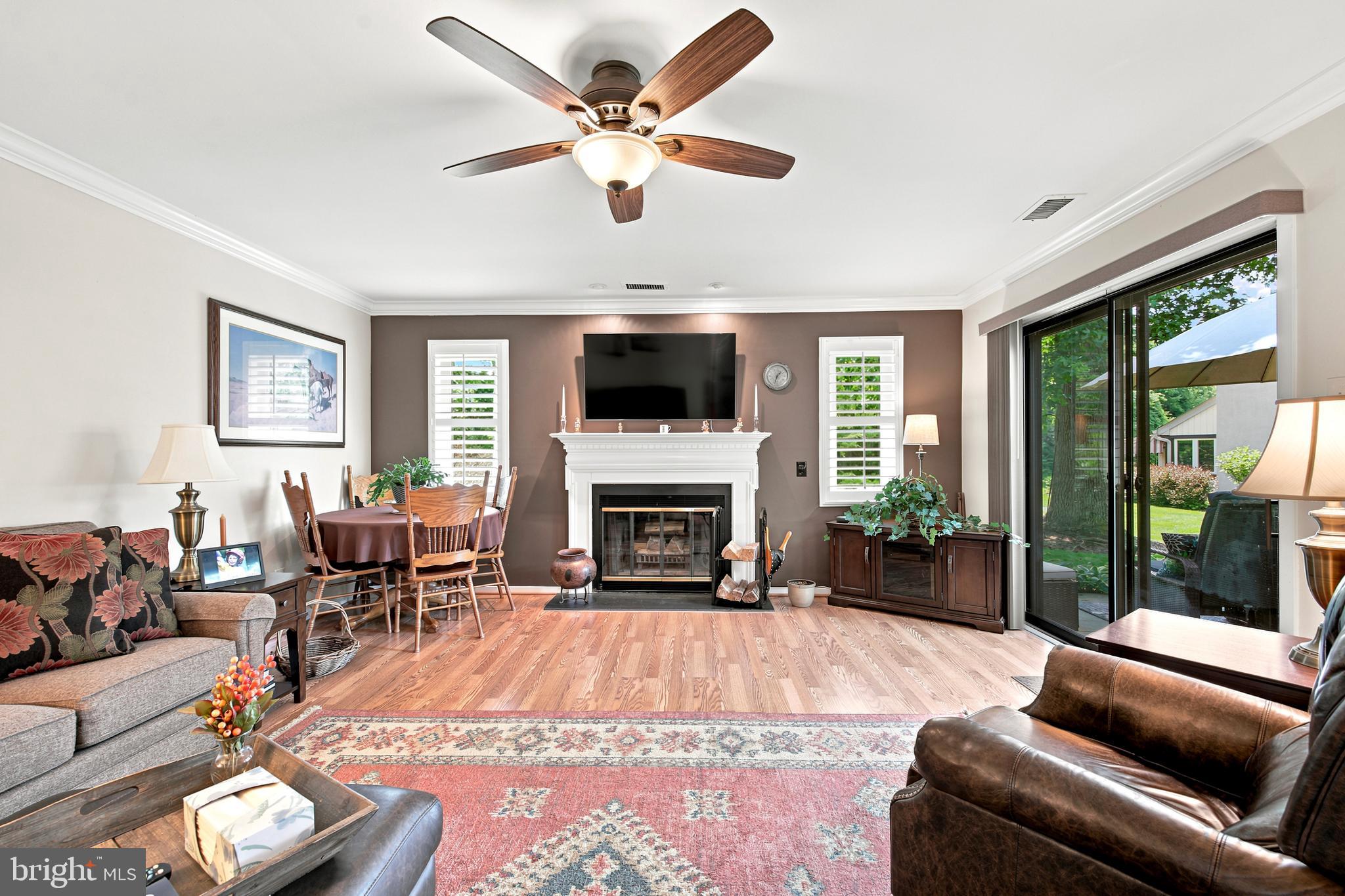 347 DEVON WAY 347