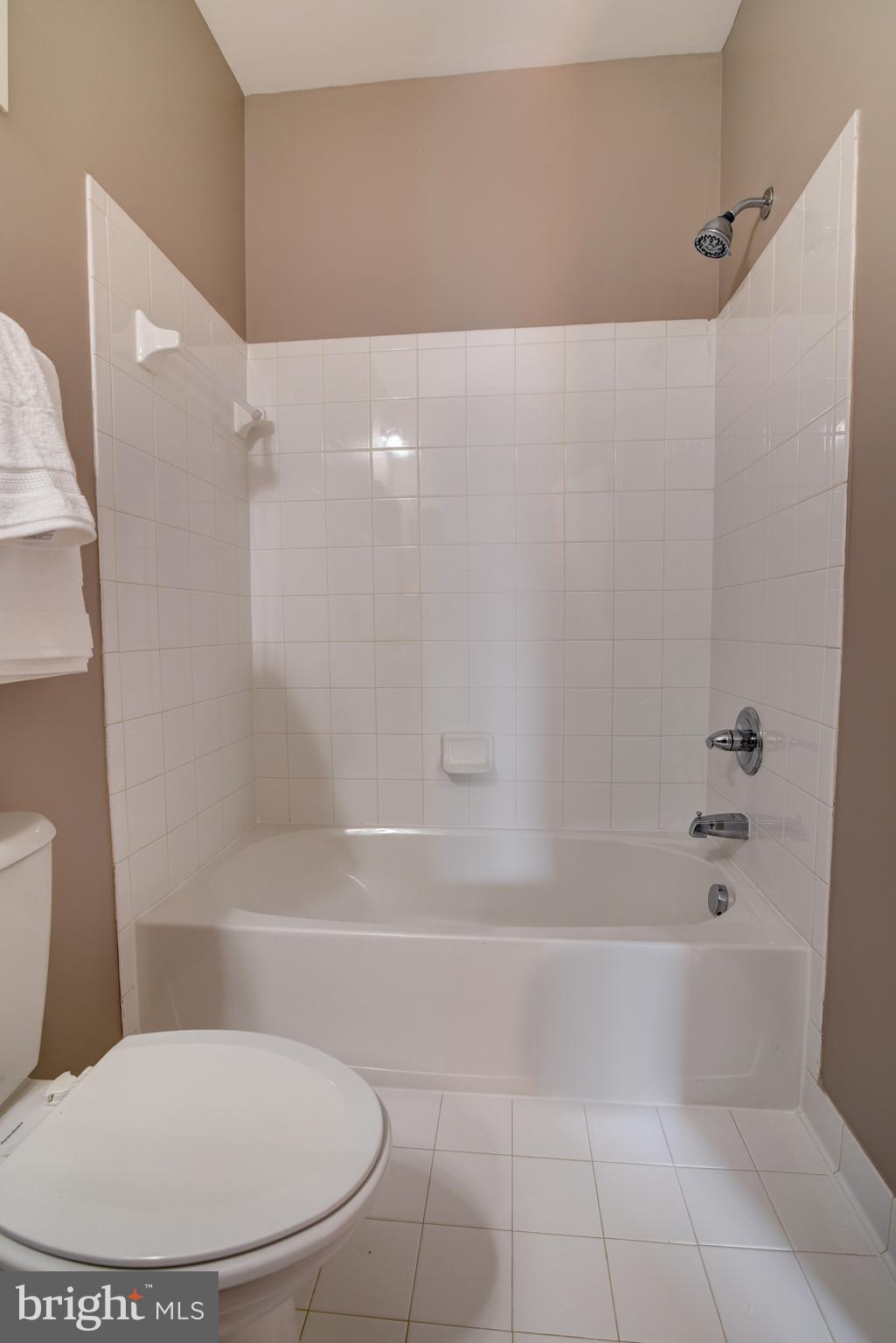 LINDEN ROW CONDOMINIUM - Residential