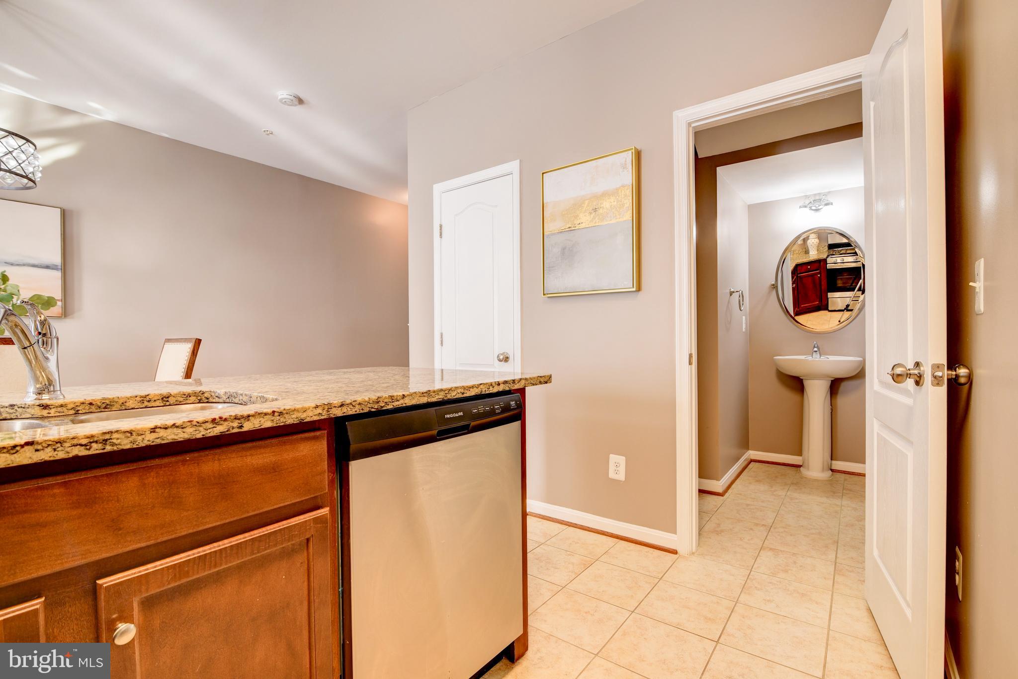 LINDEN ROW CONDOMINIUM - Residential