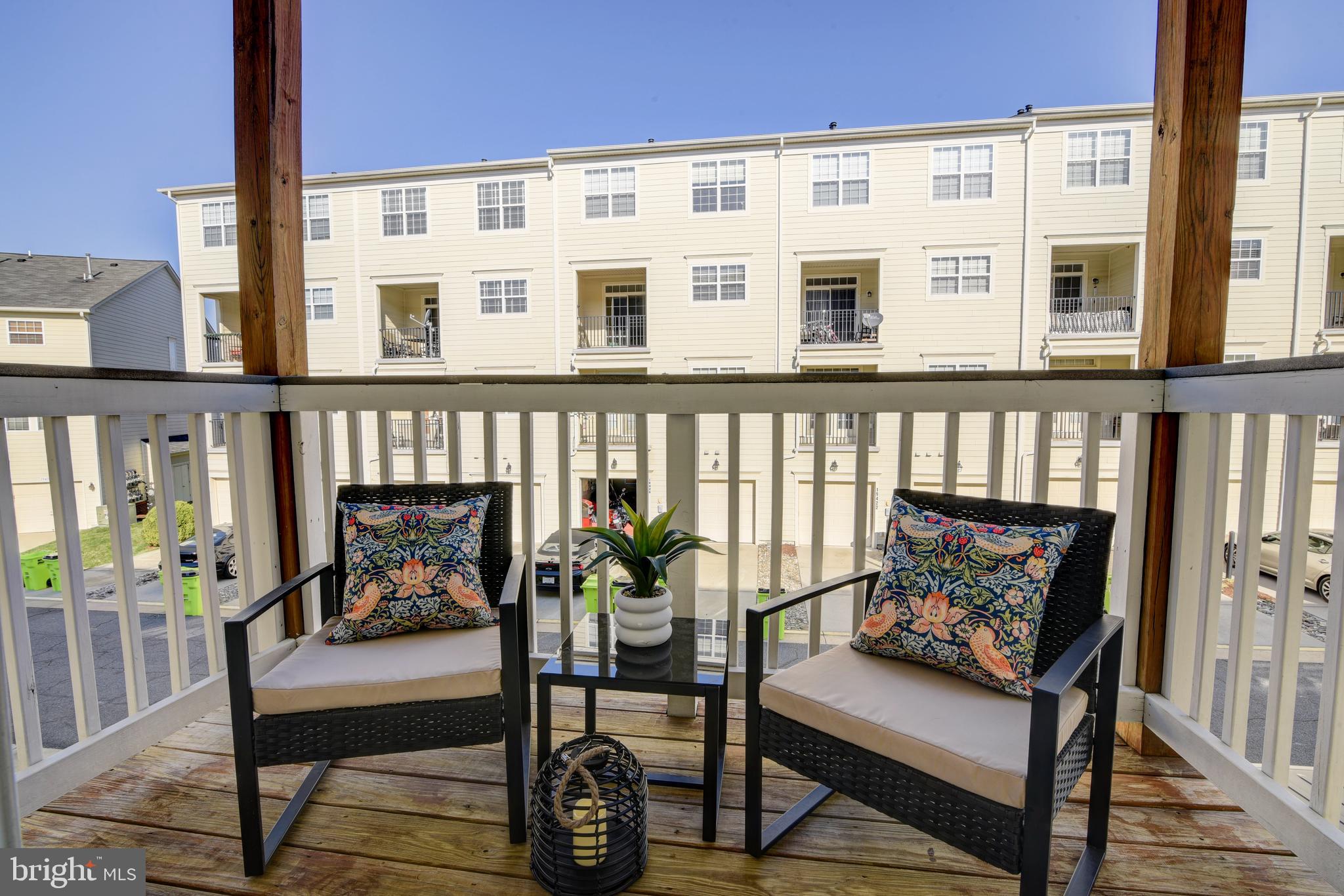 LINDEN ROW CONDOMINIUM - Residential