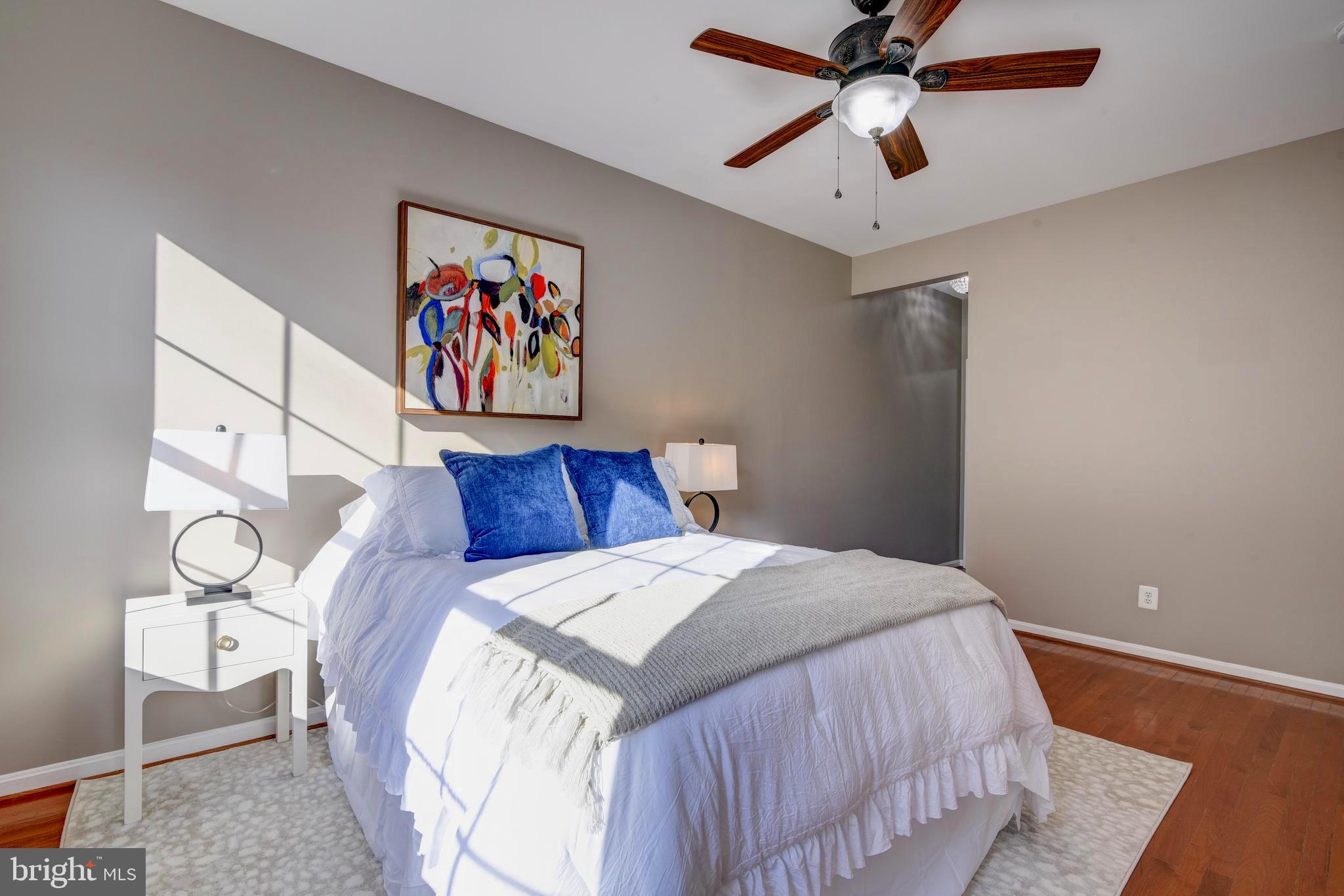 LINDEN ROW CONDOMINIUM - Residential