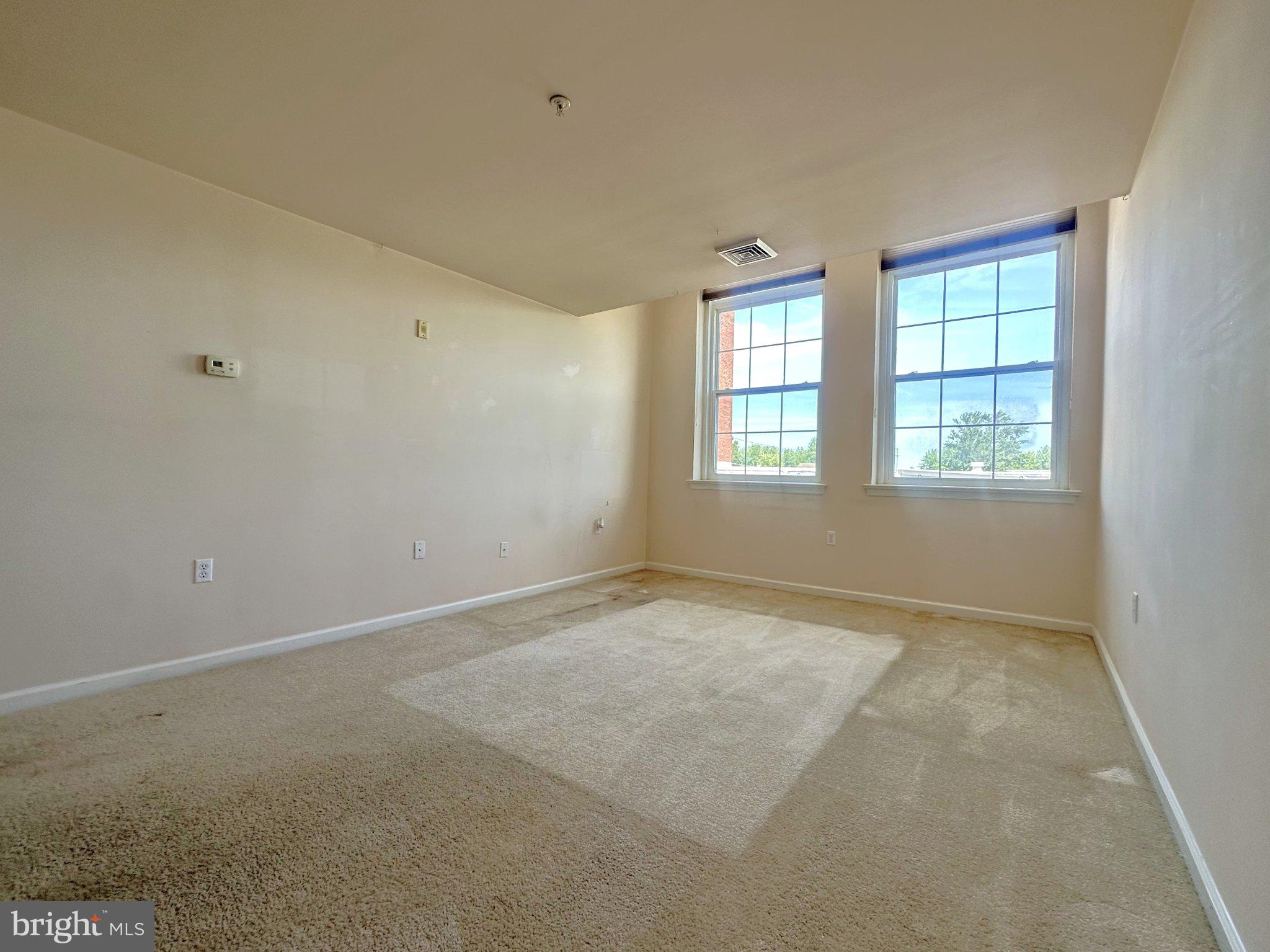 107 N SCHOOL STREET 2F