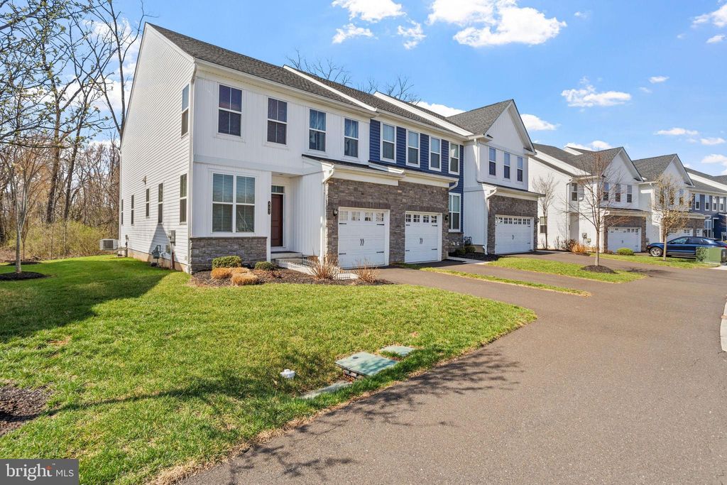 Photo of 407 Wynstone Court, COLMAR, PA 18915 (MLS # PAMC2154438)