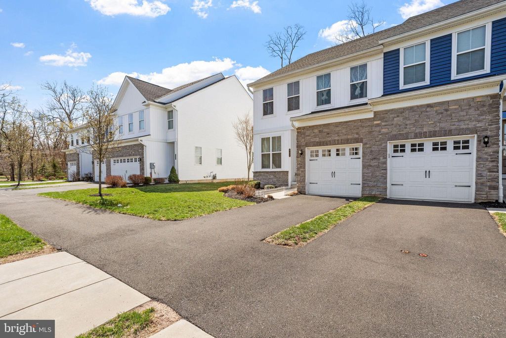Photo of 407 Wynstone Court, COLMAR, PA 18915 (MLS # PAMC2154438)