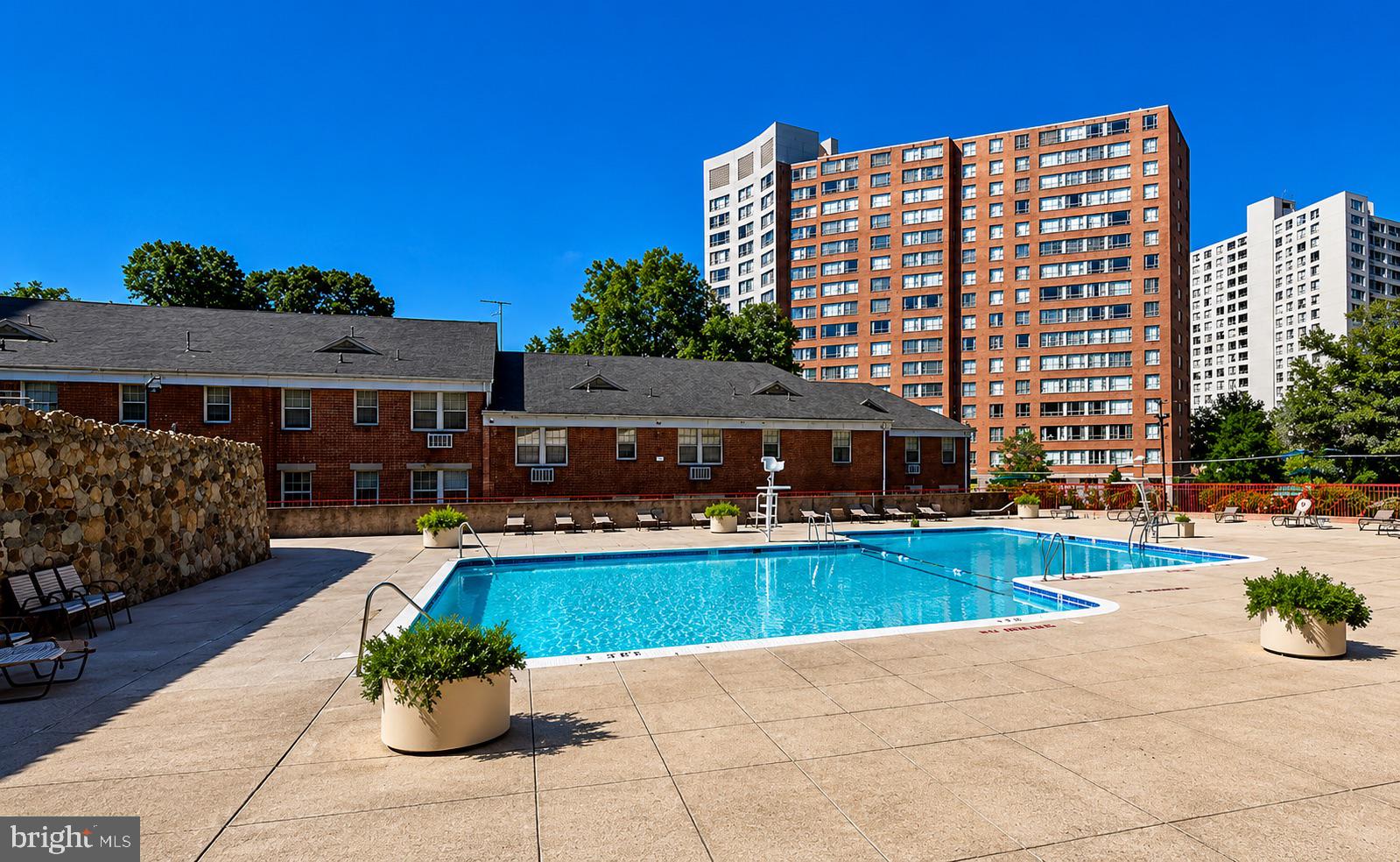 MICA AT SILVER SPRING METRO - Residential
